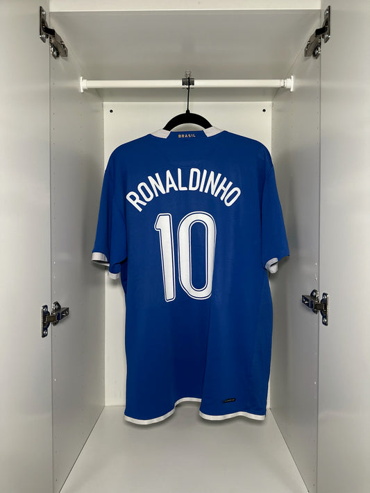 Brazil Ronaldinho #10 - Nike - 2006/2007 - AWAY Kit