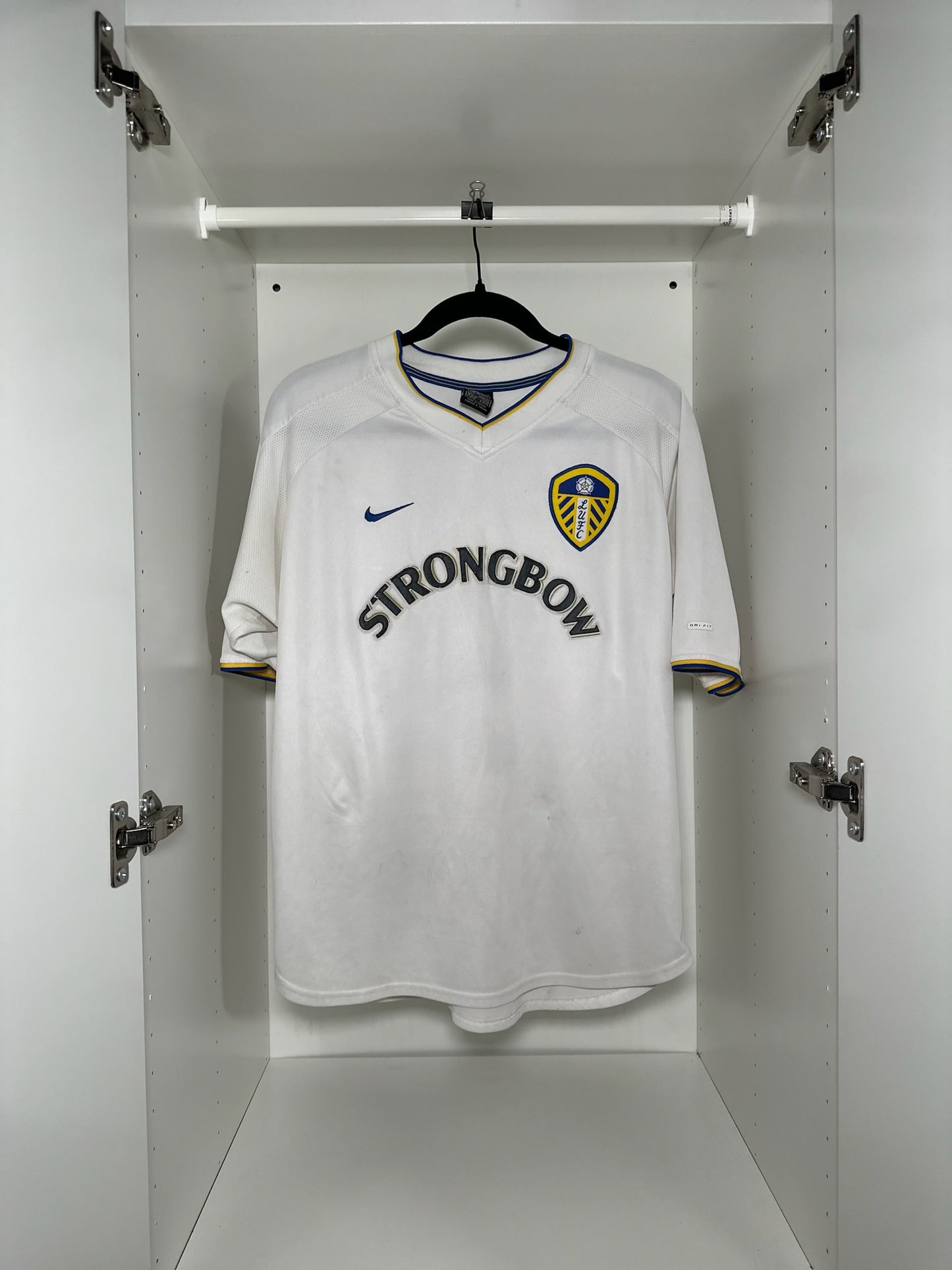 Leeds United Viduka #9 - Nike - 2000/2002 - HOME Kit