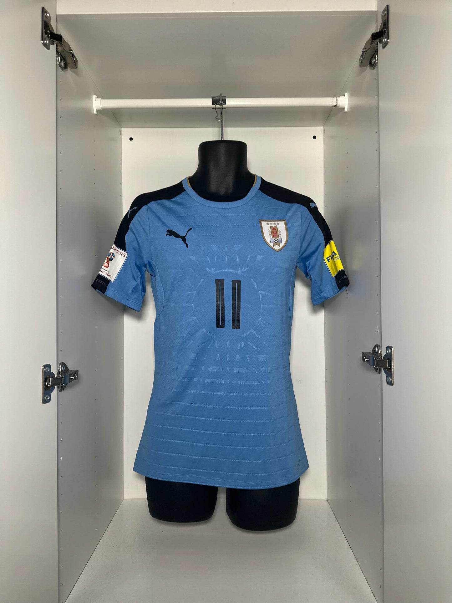 Uruguay #11 - Puma - 2016/2017 - HOME Kit