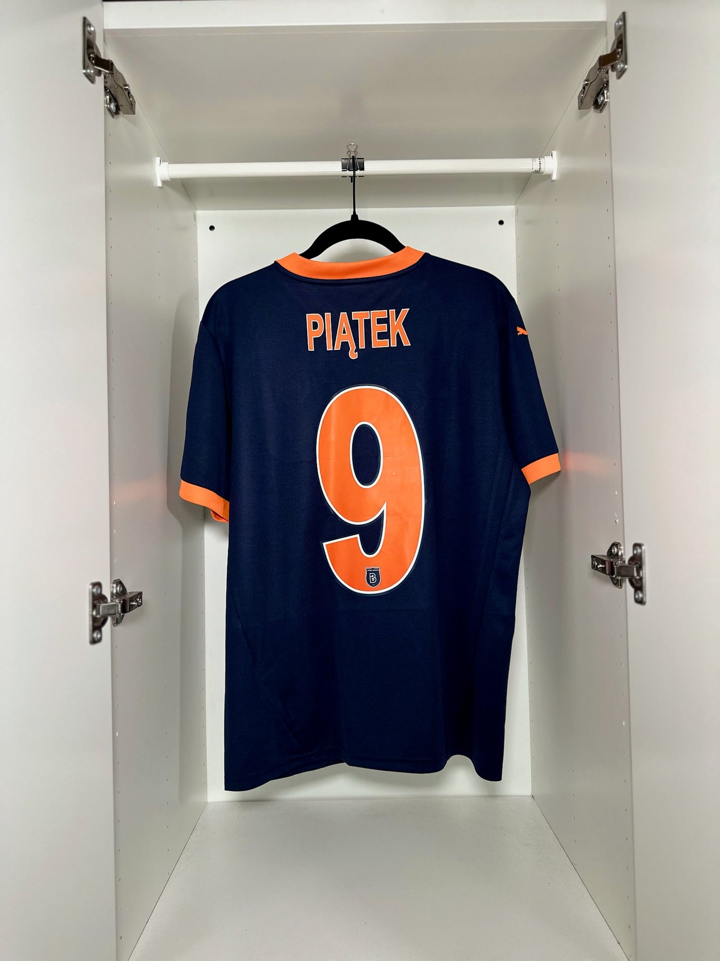 Istanbul Basaksehir Piatek #9 - Puma - 2024/2025 - AWAY (European) Kit