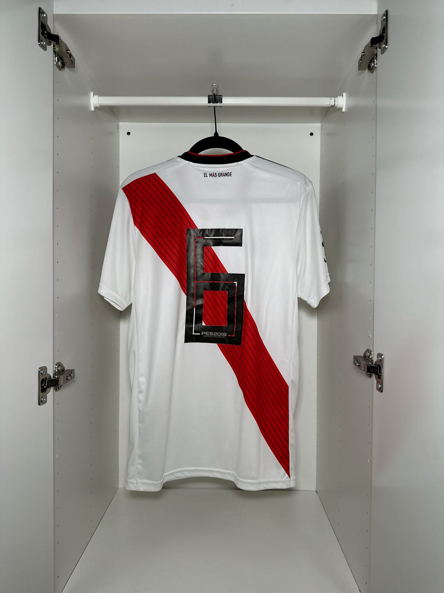 River Plate #6 - adidas - 2018/2019 - HOME Kit