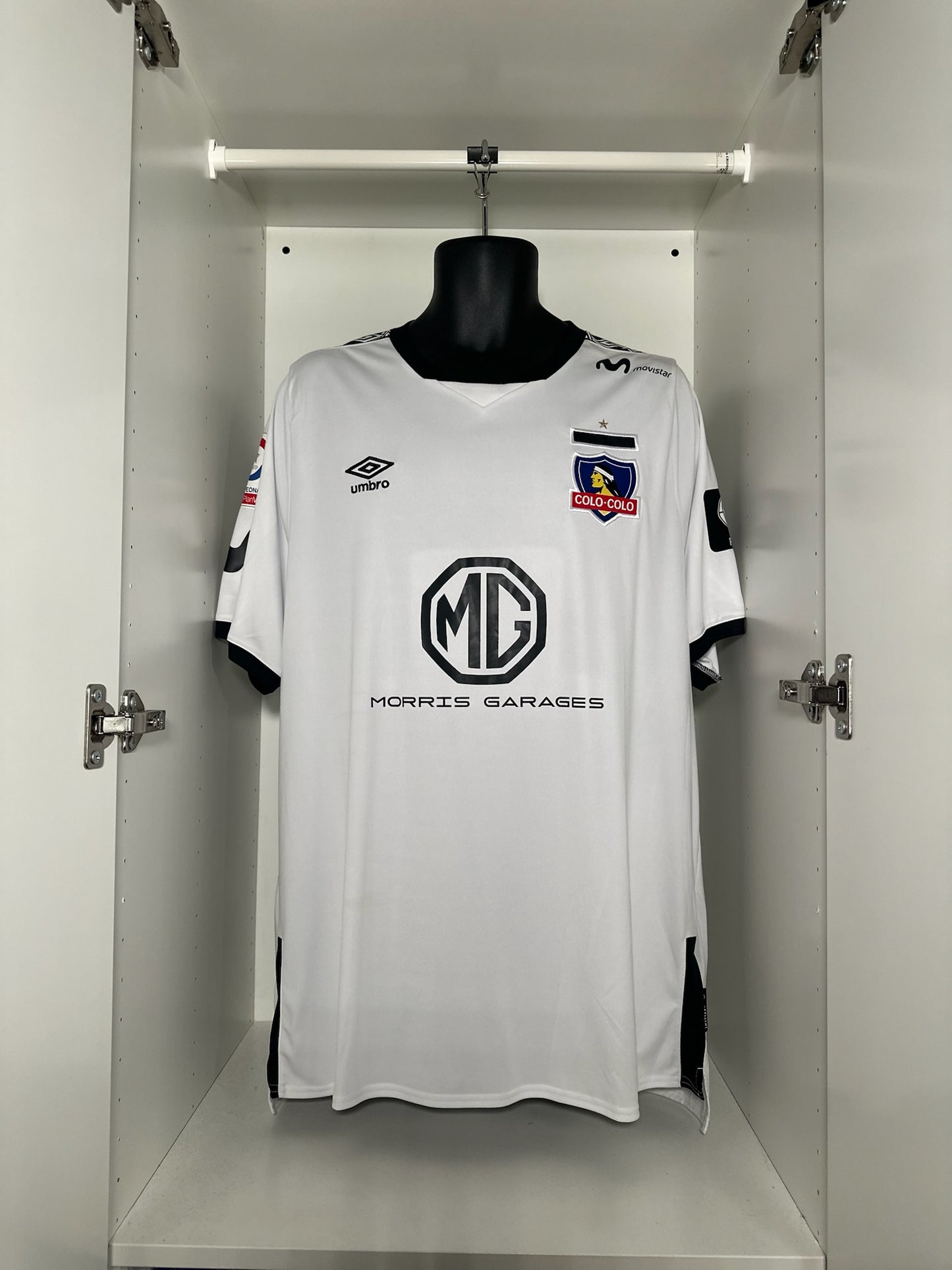 Colo Colo Valdivia #10 - Umbro - 2020/2021 - HOME Kit