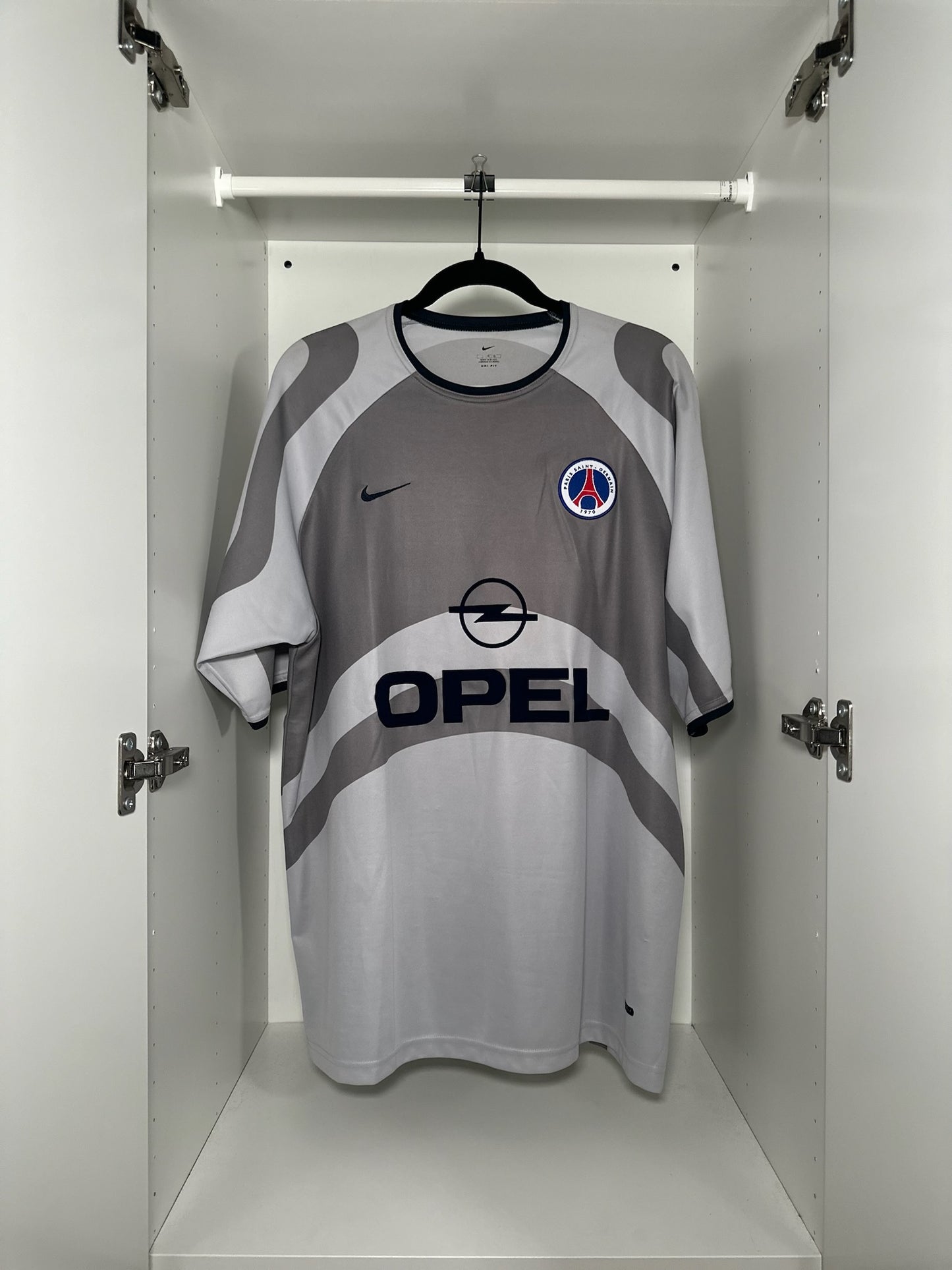 Paris (PSG) Ronaldinho #21 - Nike - 2001/2002 - AWAY Kit