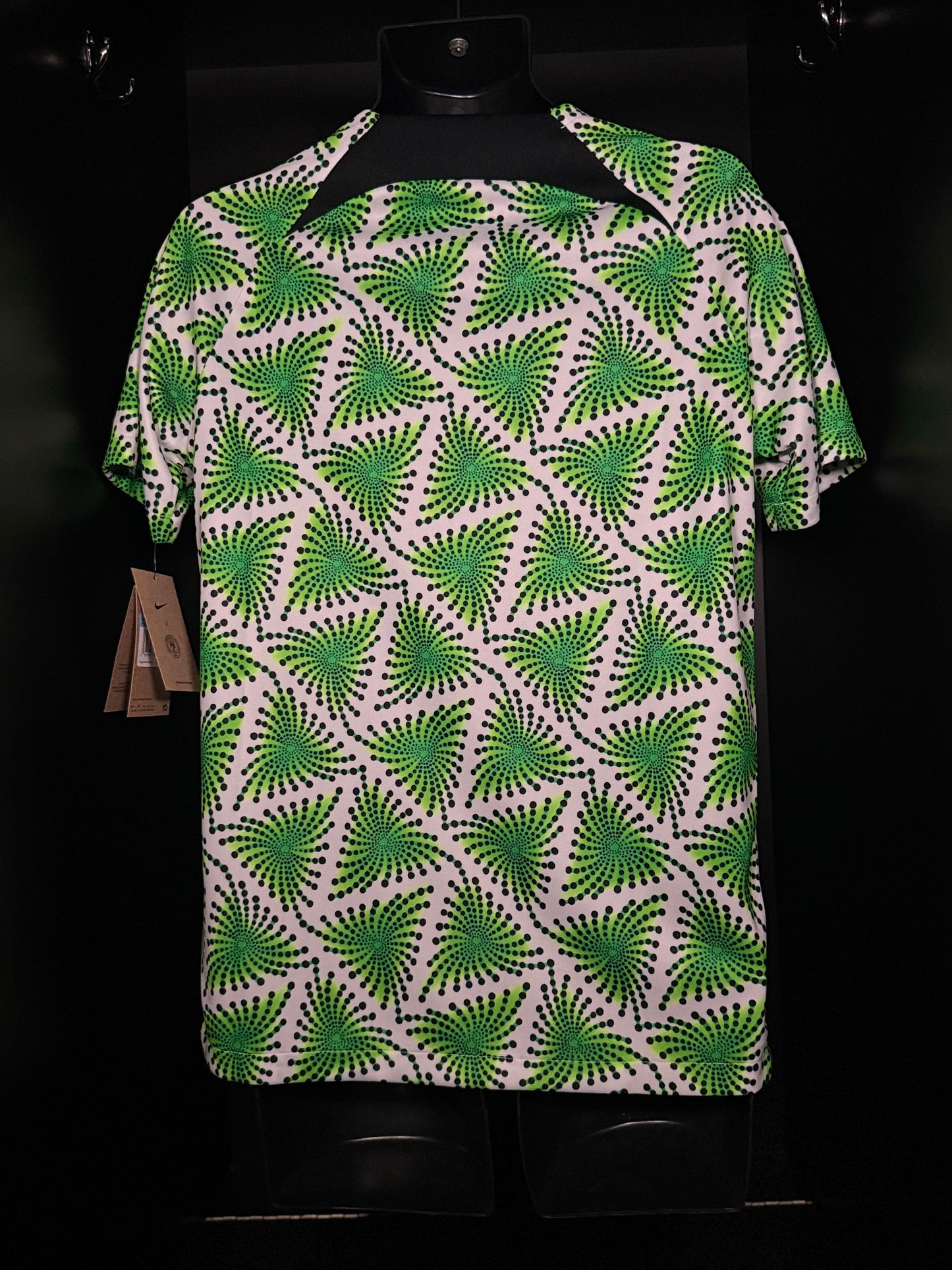 2022-2023 Nigeria PRE MATCH Kit Soccer Jersey Shirt Nike Medium Authentic