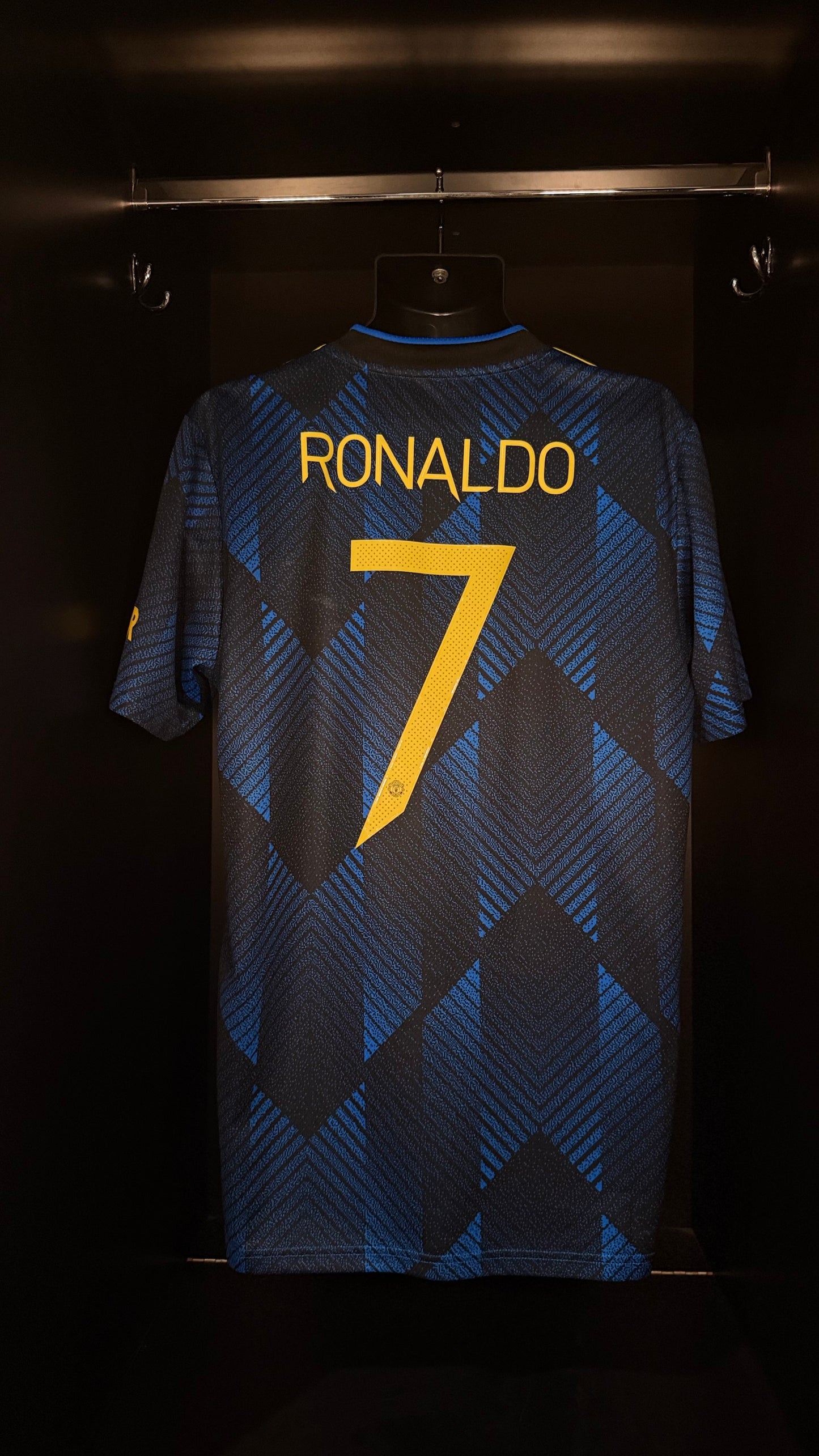 2021-2022 Manchester United Ronaldo THIRD Kit Soccer Jersey Football Shirt adidas Large Authentic
