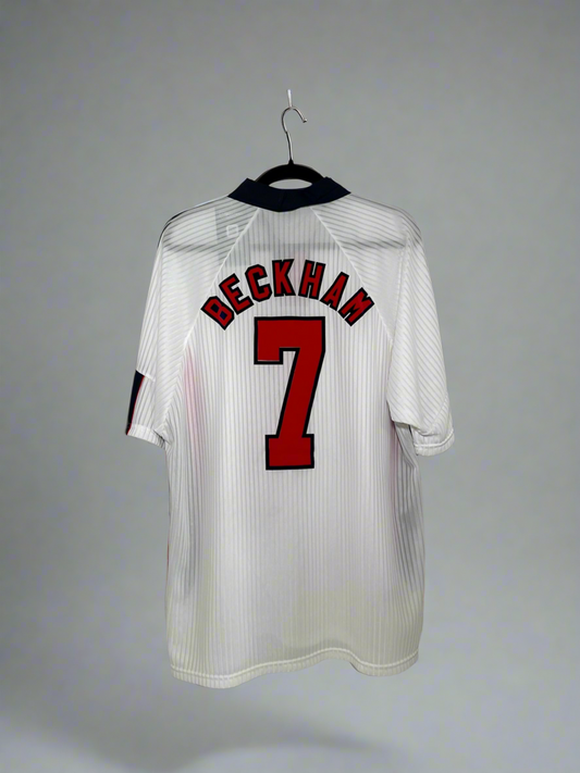 England Beckham #7 - Umbro - 1997/1999 - HOME Kit