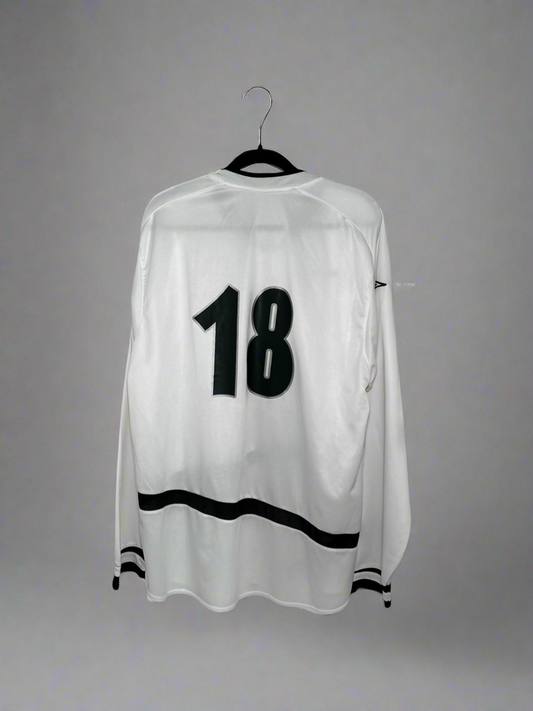 Figueirense #18 - Umbro - 2005/2006 - AWAY Kit