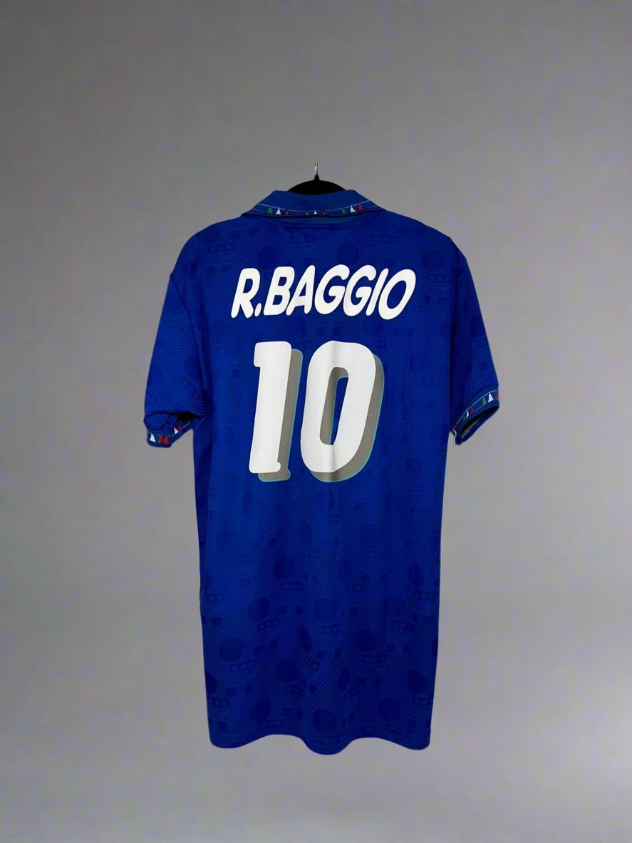 Italy R. Baggio #10 - Diadora - 1994/1995 - HOME Kit