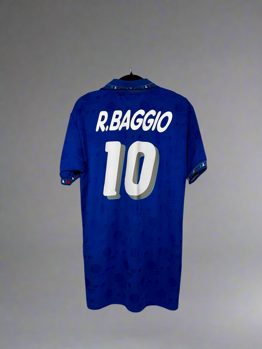 Italy R. Baggio #10 - Diadora - 1994/1995 - HOME Kit