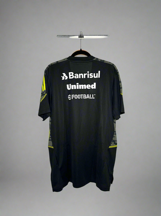 Internacional - adidas - 2021/2022 - TRAINING Kit