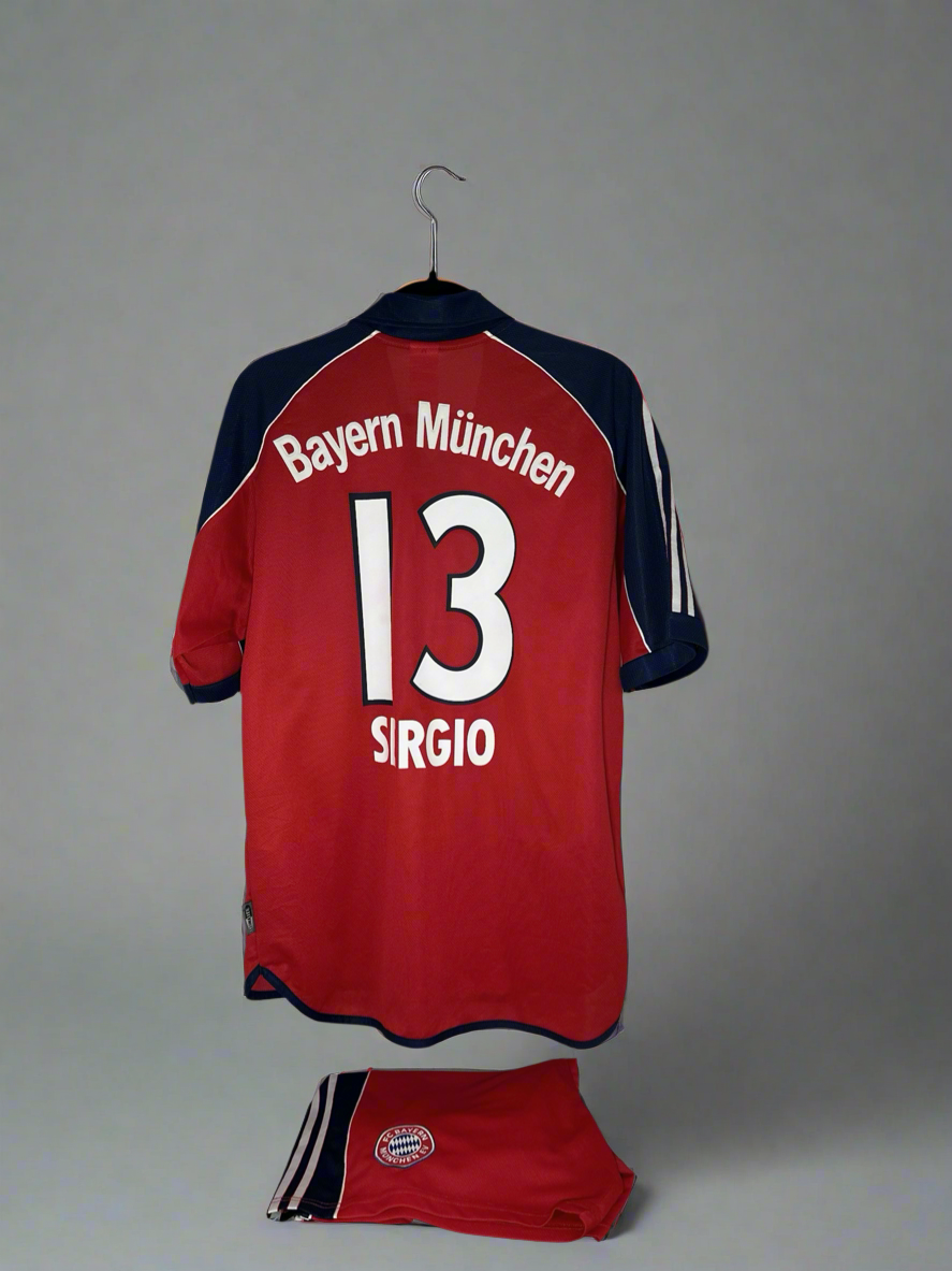 Bayern Munchen Sergio #13 - adidas - 1999/2001 - HOME Kit and Shorts