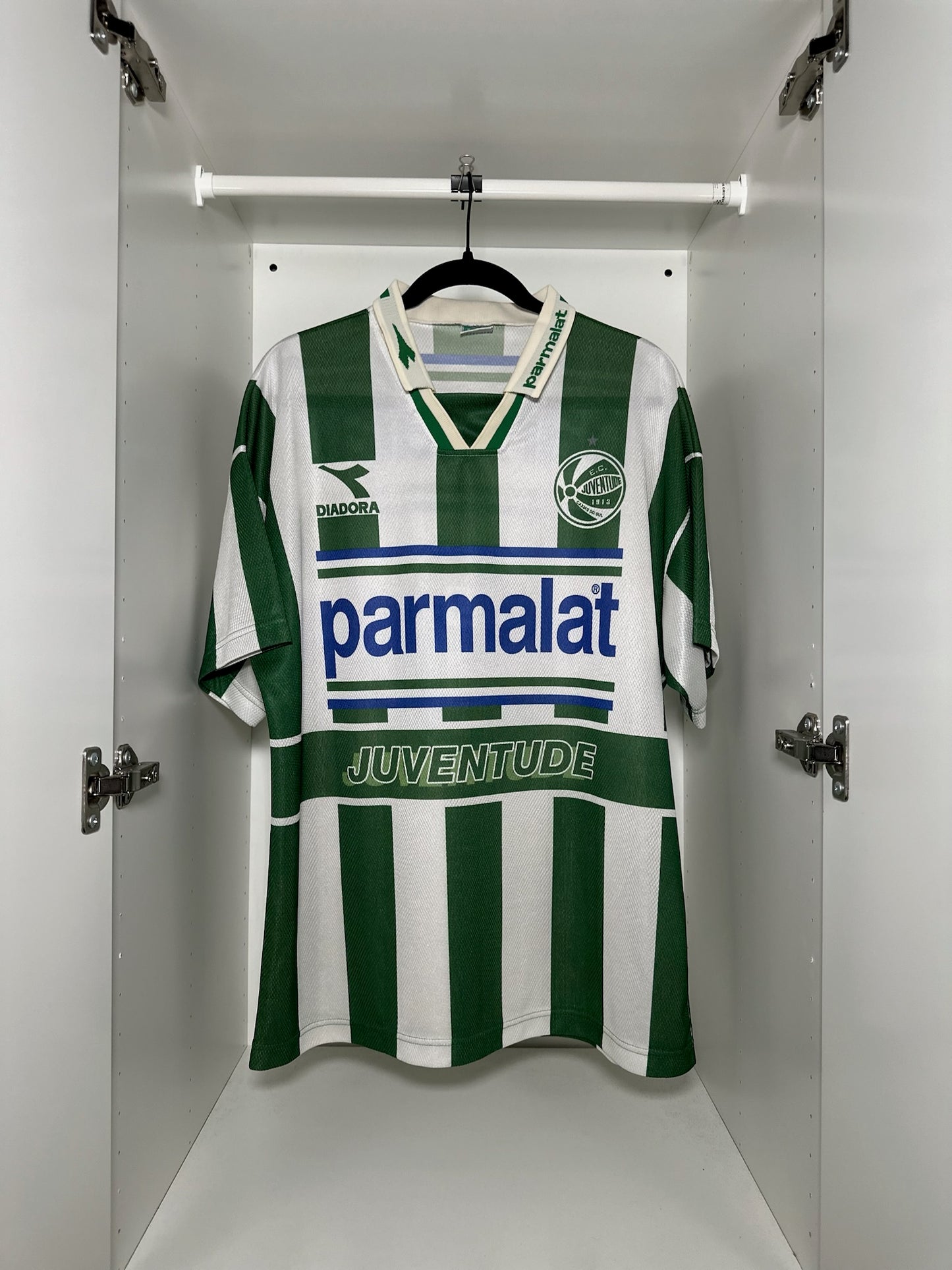 Juventude #9 - Diadora - 1997/1998 - HOME Kit