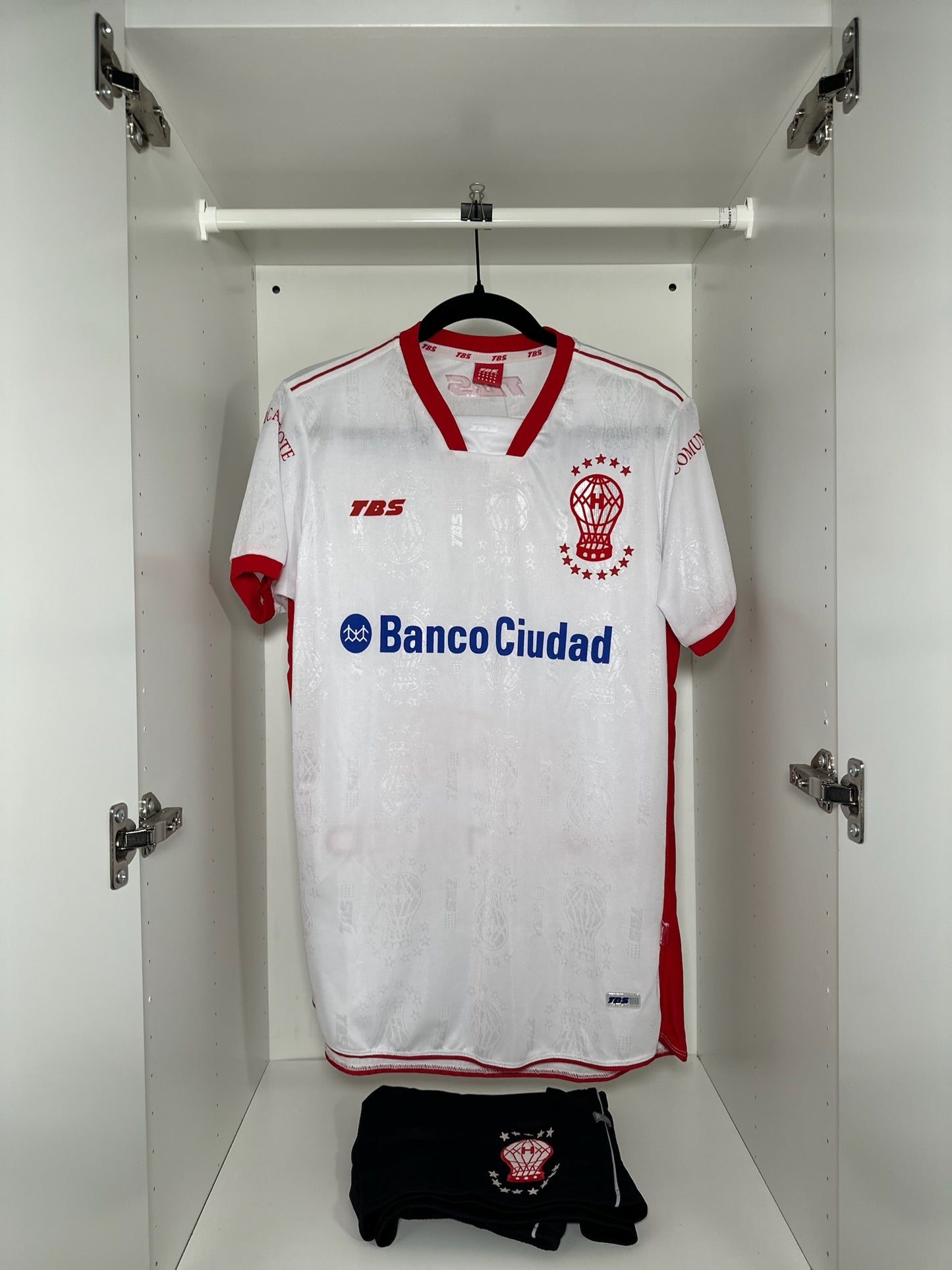 Huracán - TBS - 2017/2018 - HOME Kit + Shorts
