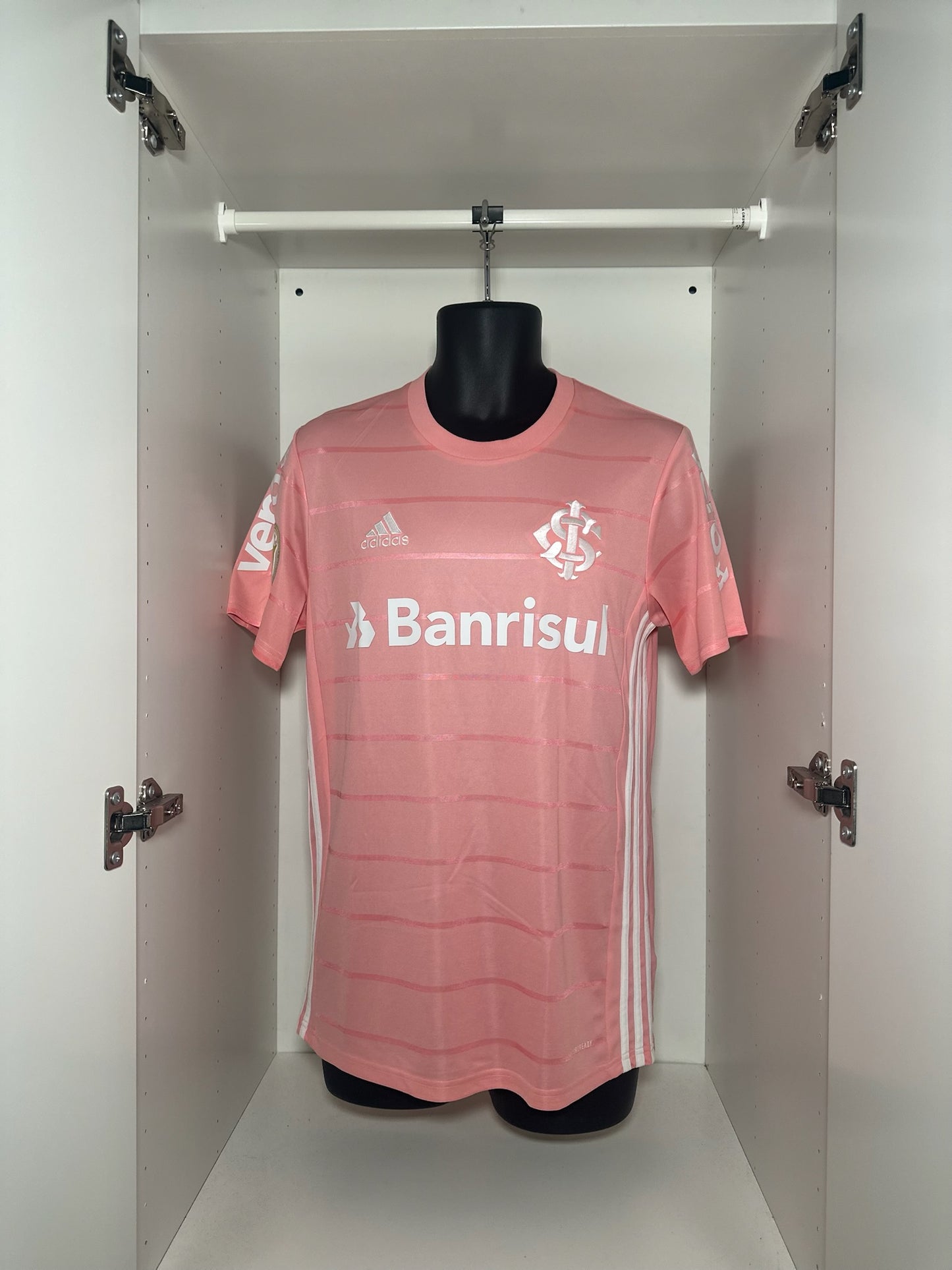 Internacional G. Maia #7 - adidas - 2021/2022 - FOURTH Kit