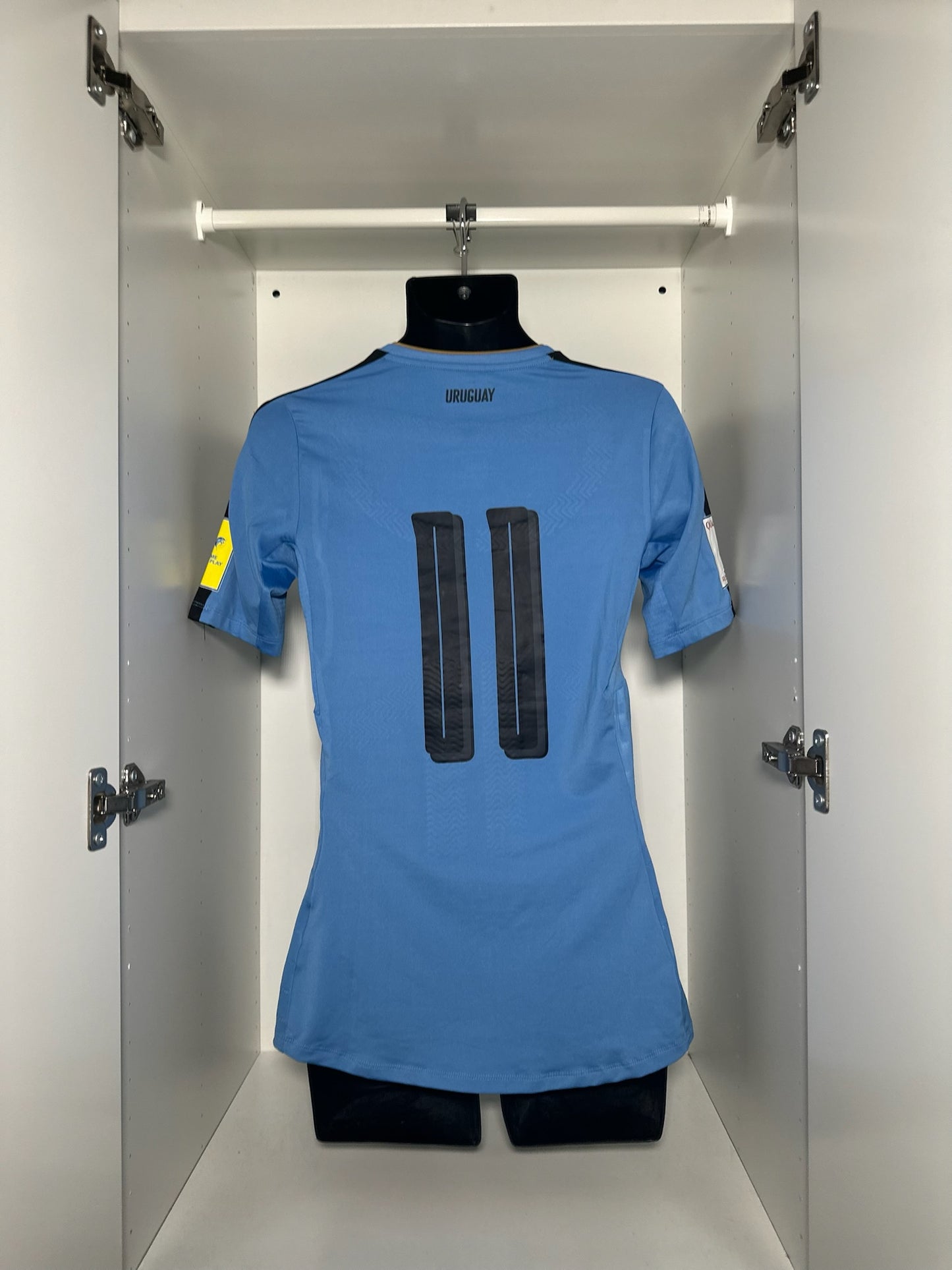 Uruguay #11 - Puma - 2016/2017 - HOME Kit
