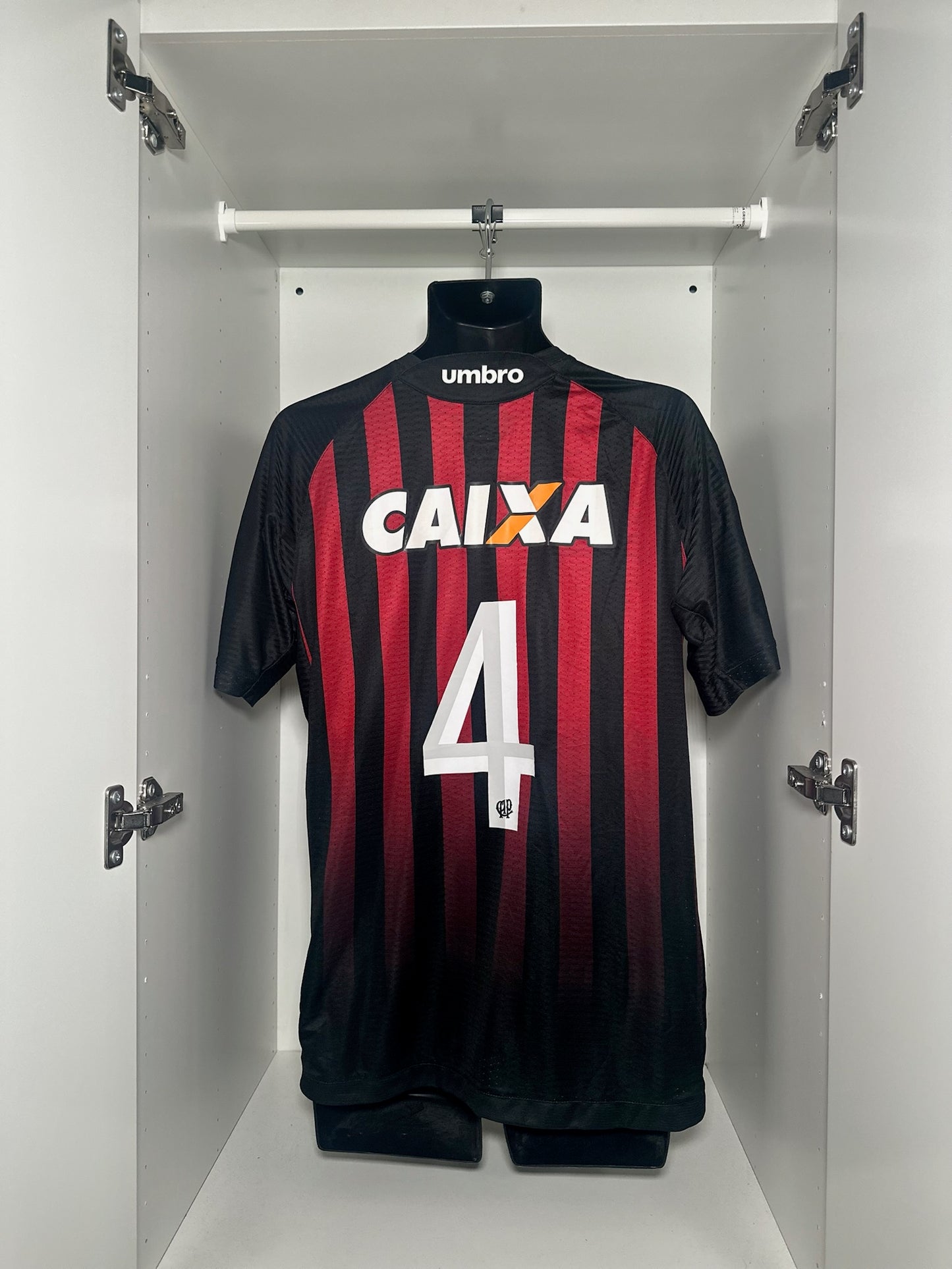 Athletico (PR) Paranaense #4 - Umbro - 2017/2018 - HOME Kit