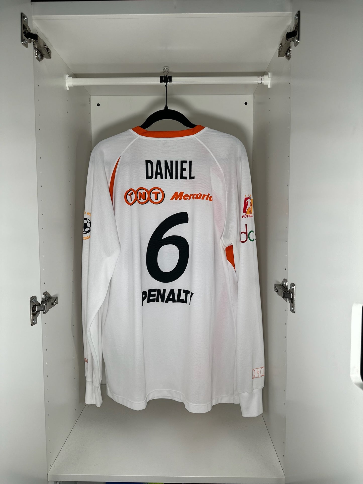 Carlos Barbosa Futsal (ACBF) Daniel #6 - Penalty - 2008/2009 - AWAY Kit
