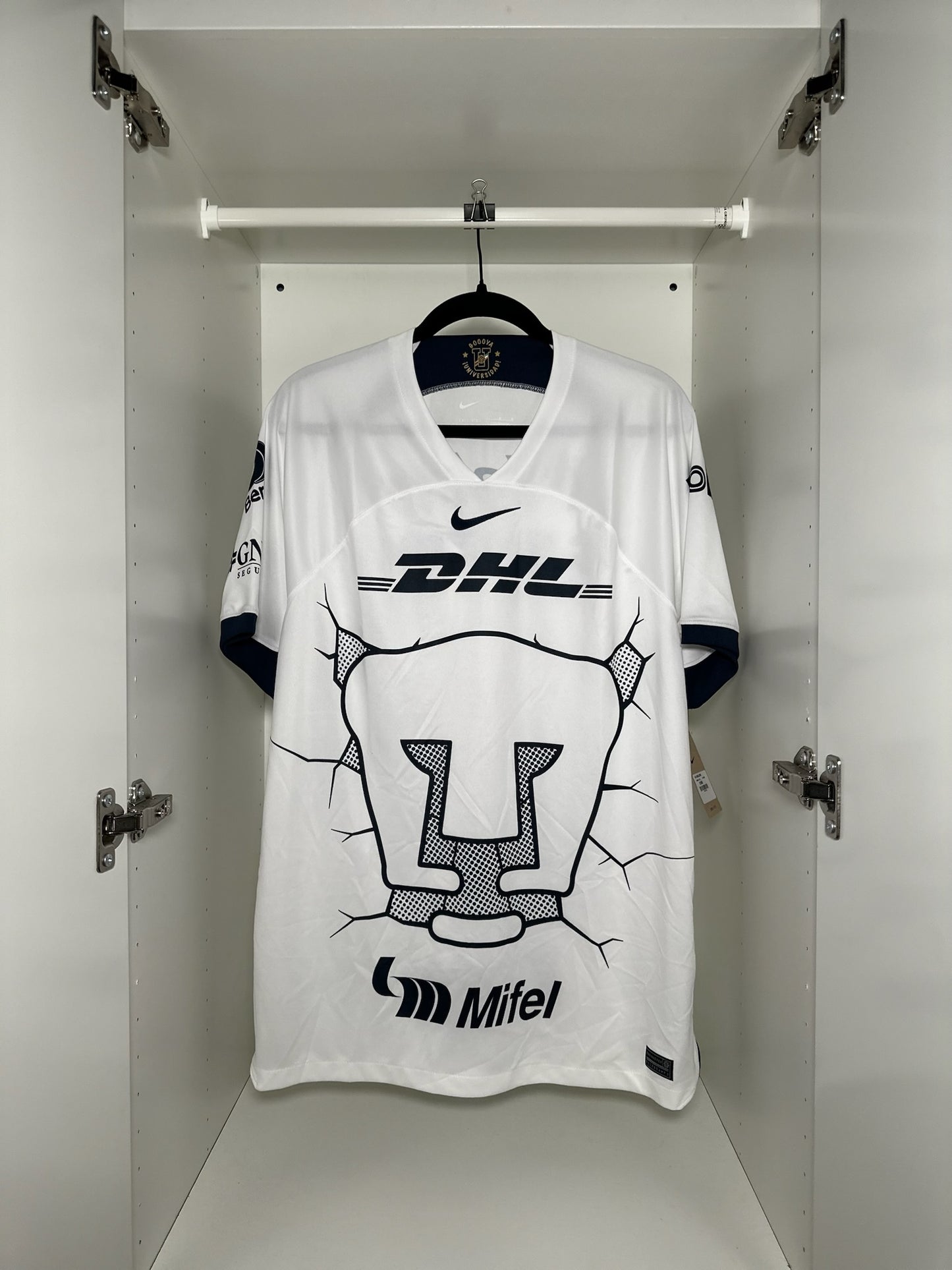 Pumas UNAM - Nike - 2023/2024 - HOME Kit