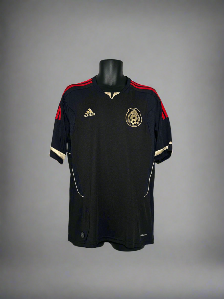 Mexico - adidas - 2011/20112- AWAY Kit