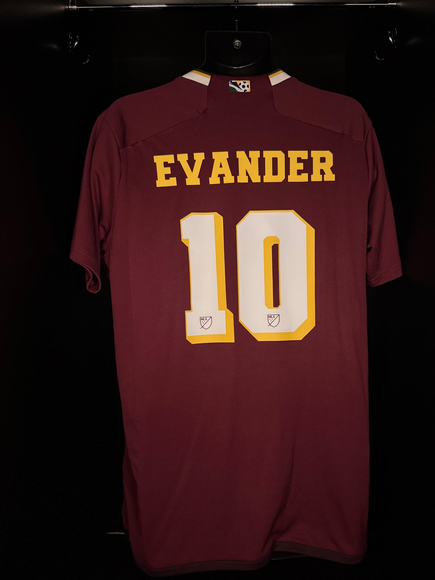 2024-2025 Portland Timbers Evander THIRD Kit Soccer Jersey Shirt adidas Large Authentic
