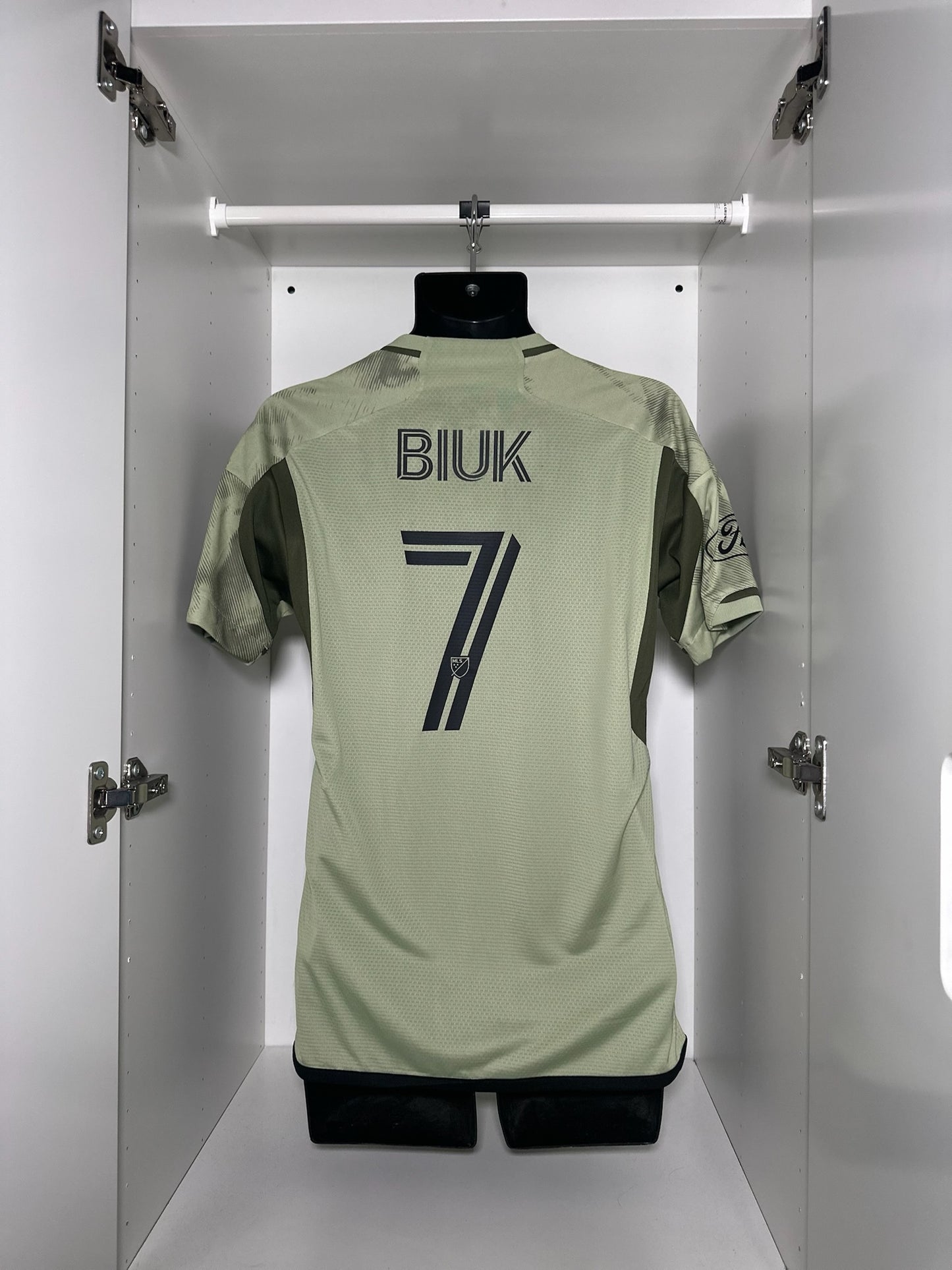 Los Angeles FC (LAFC) Biuk #7 - adidas - 2023/2024 - AWAY Kit