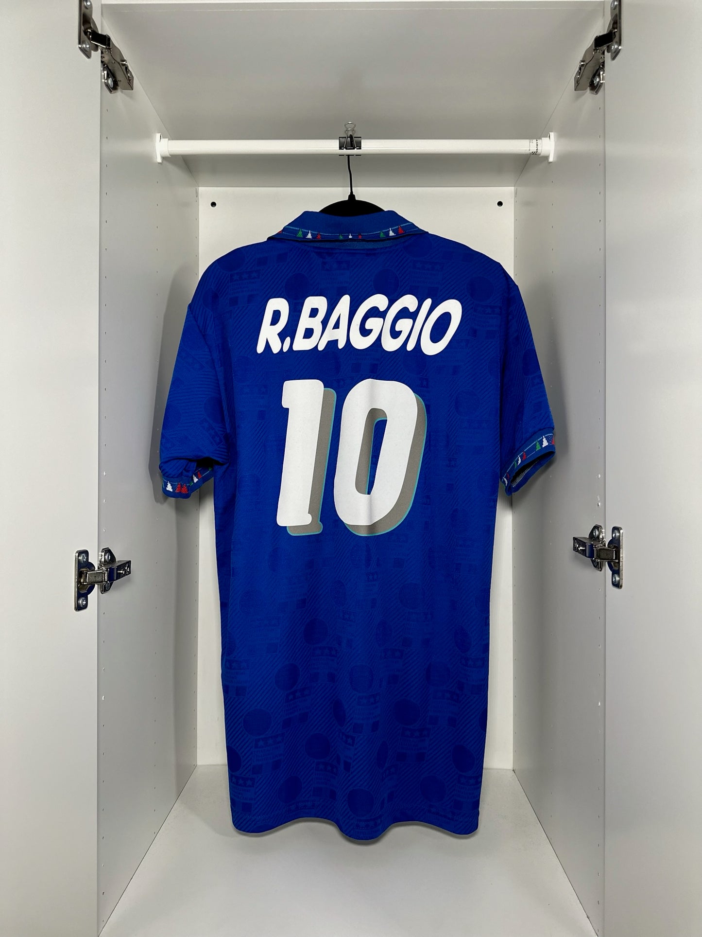 Italy R. Baggio #10 - Diadora - 1994/1995 - HOME Kit
