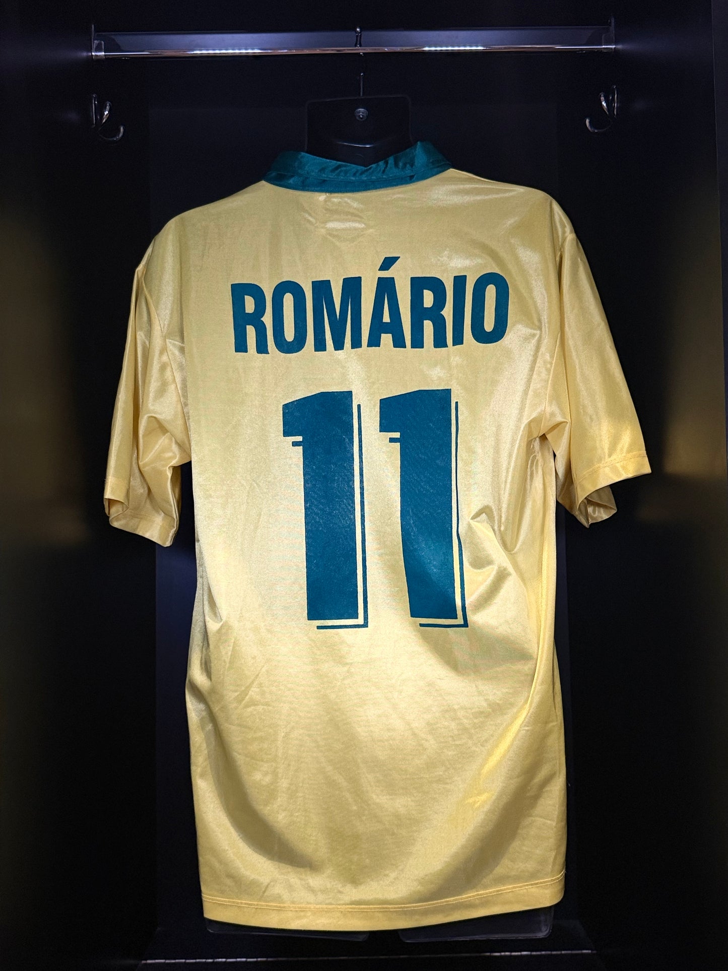 1994-1996 Brazil (CBF) Romario HOME Kit - Soccer Jersey Football Shirt Umbro Medium Authentic