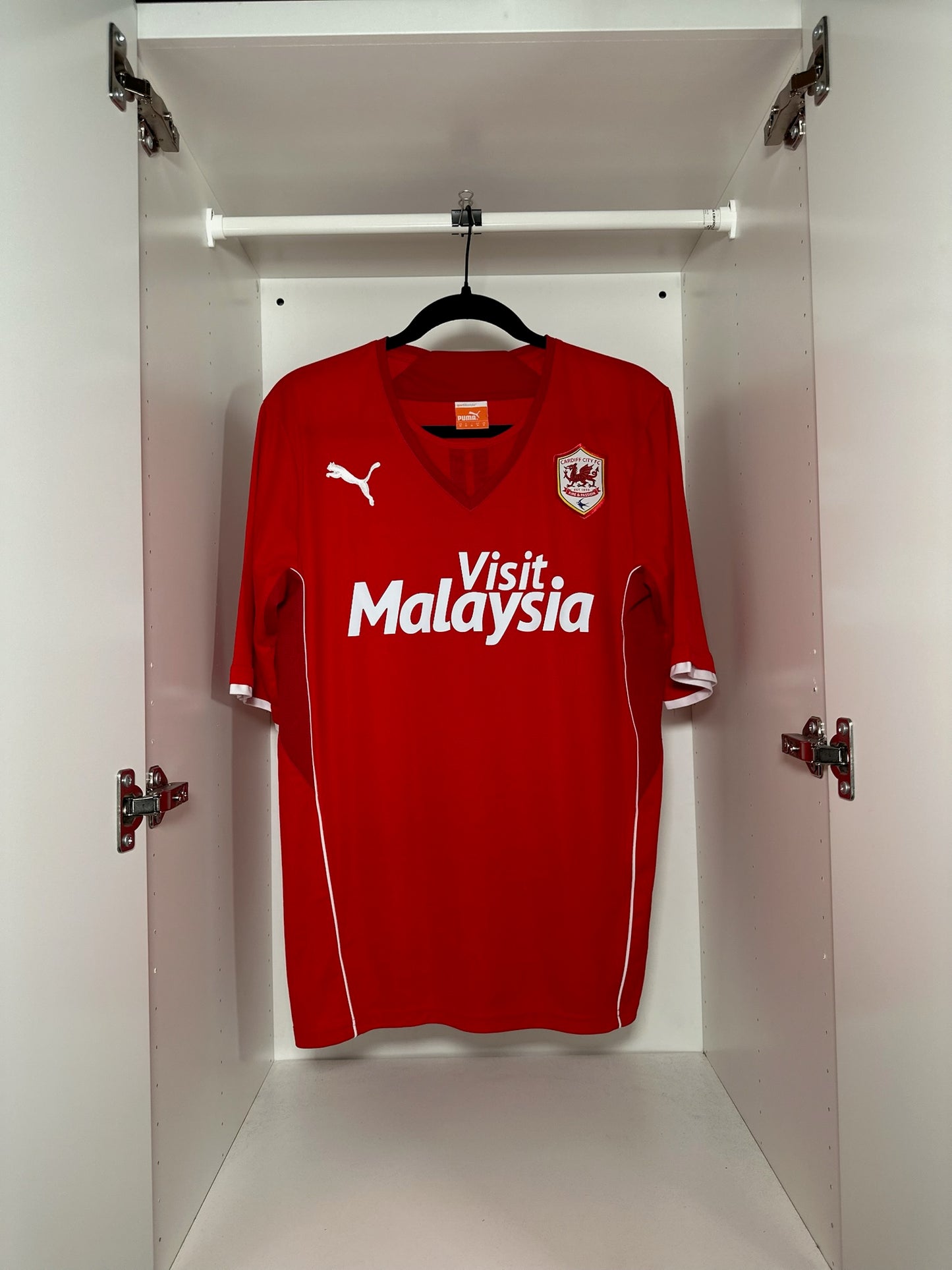 Cardiff City Medel #8 - Puma - 2013/2014 - HOME Kit