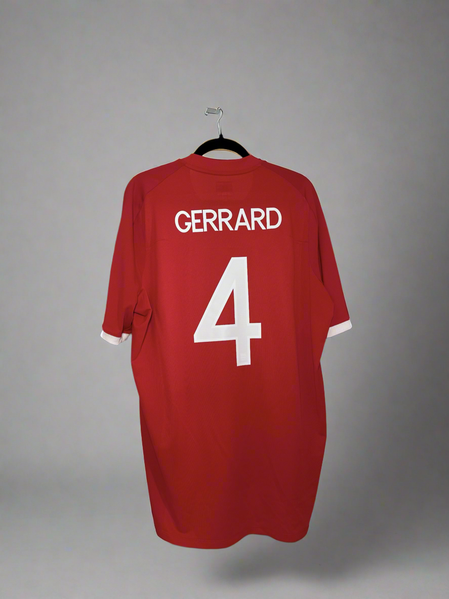 England Gerrard #4 - Umbro - 2009/2010 - AWAY Kit