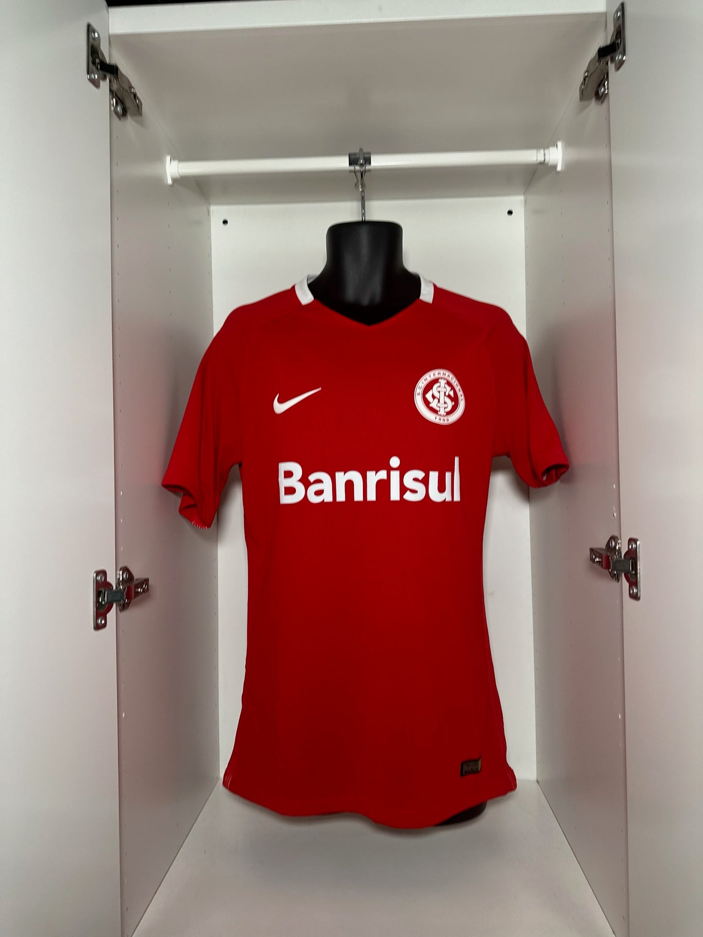 Internacional D'Alessandro #10 - adidas - 2016/2017 - HOME Kit