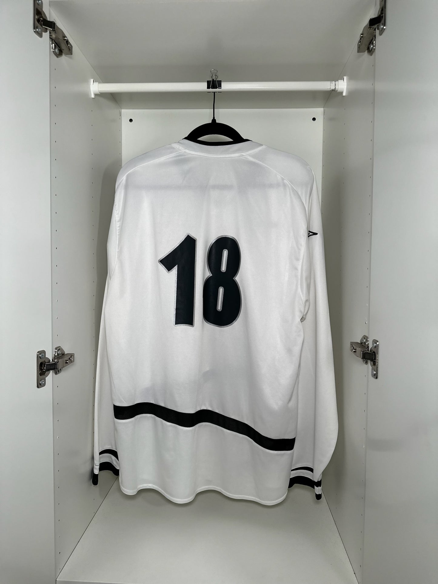 Figueirense #18 - Umbro - 2005/2006 - AWAY Kit