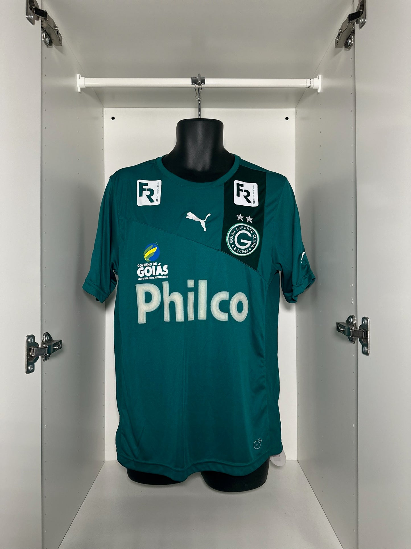 Goias Esporte Clube #17 - Puma - 2013/2014 - HOME Kit