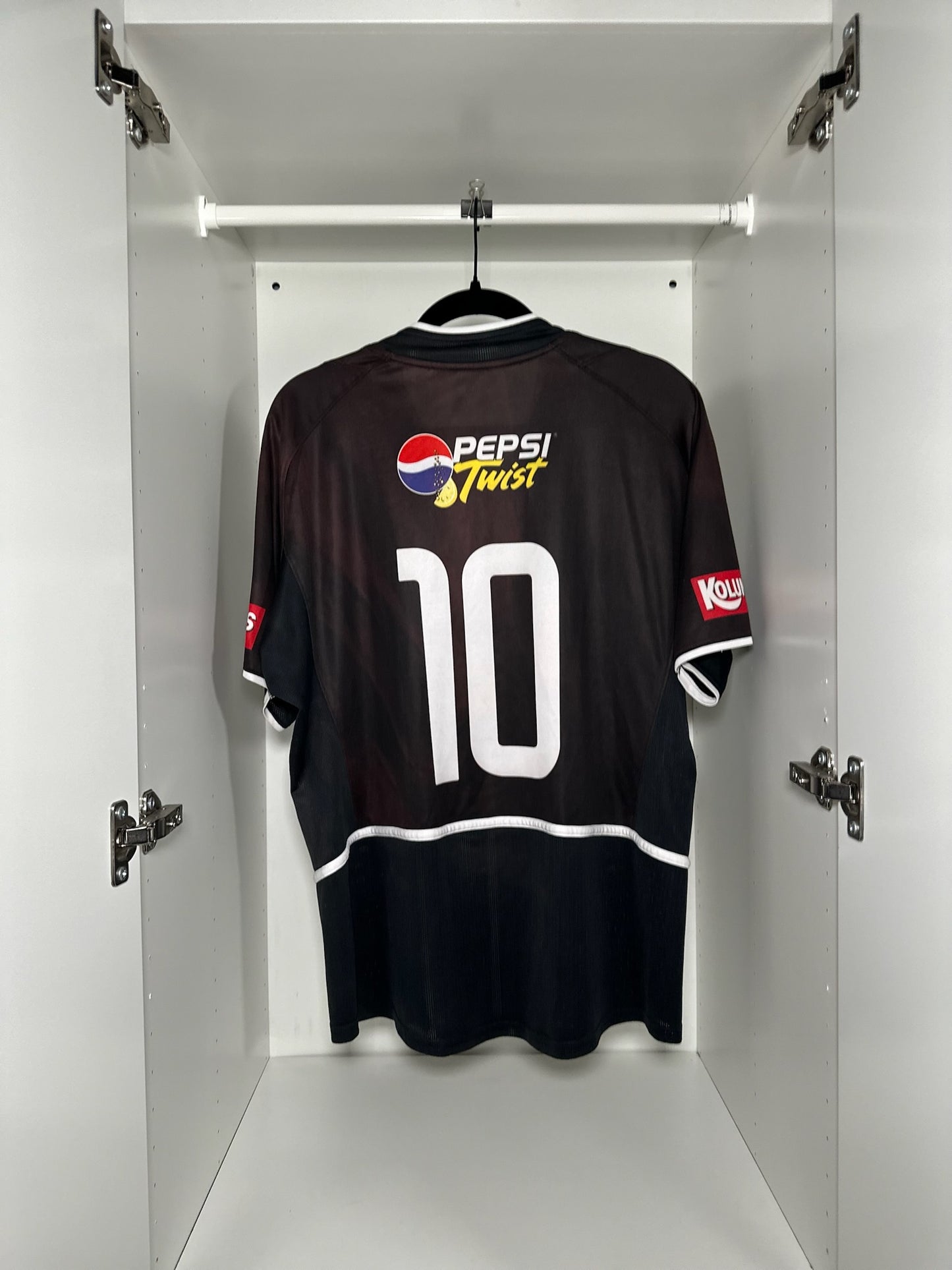 Corinthians - Nike - 2003/2004 - AWAY Kit