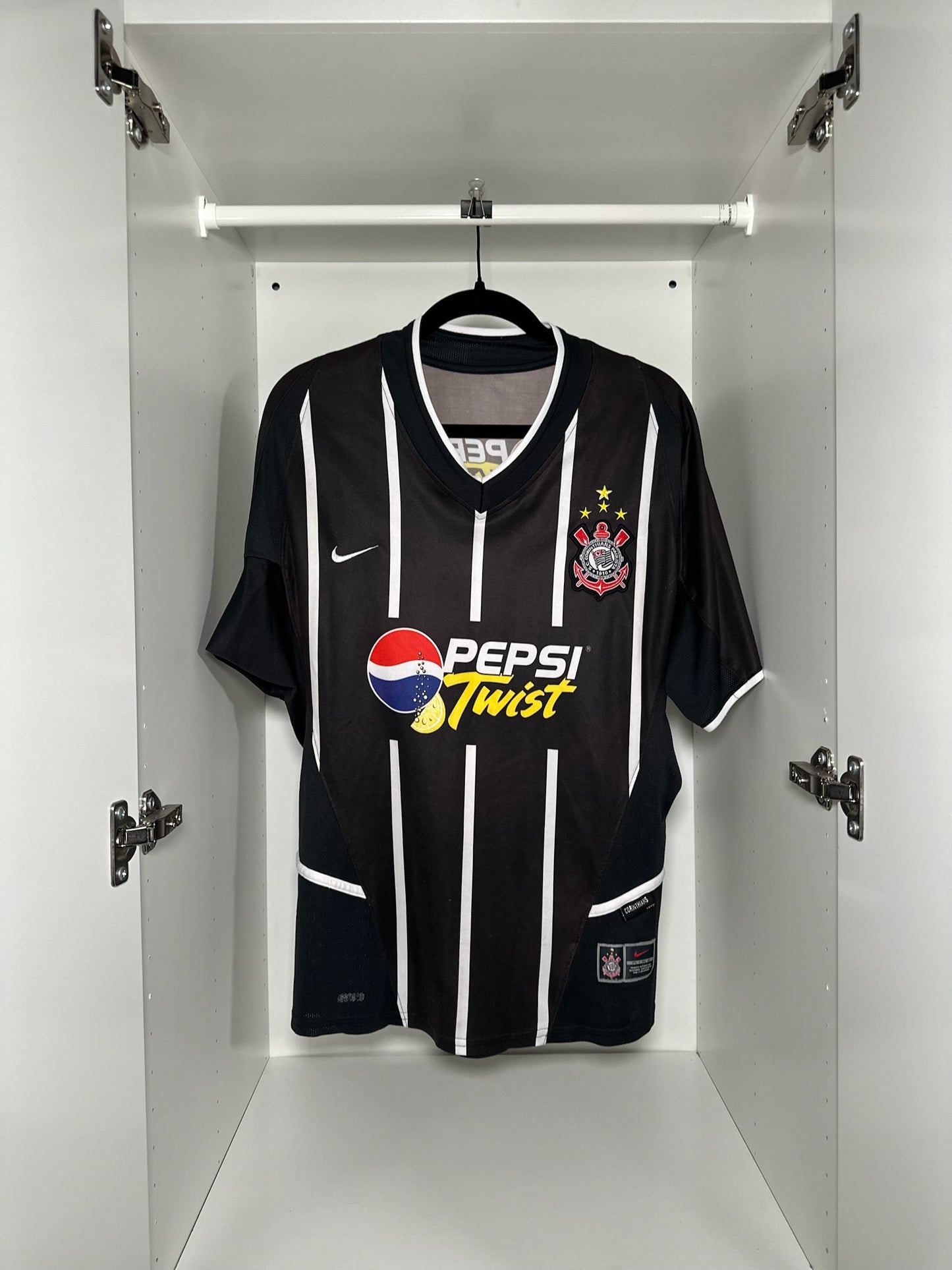 Corinthians - Nike - 2003/2004 - AWAY Kit