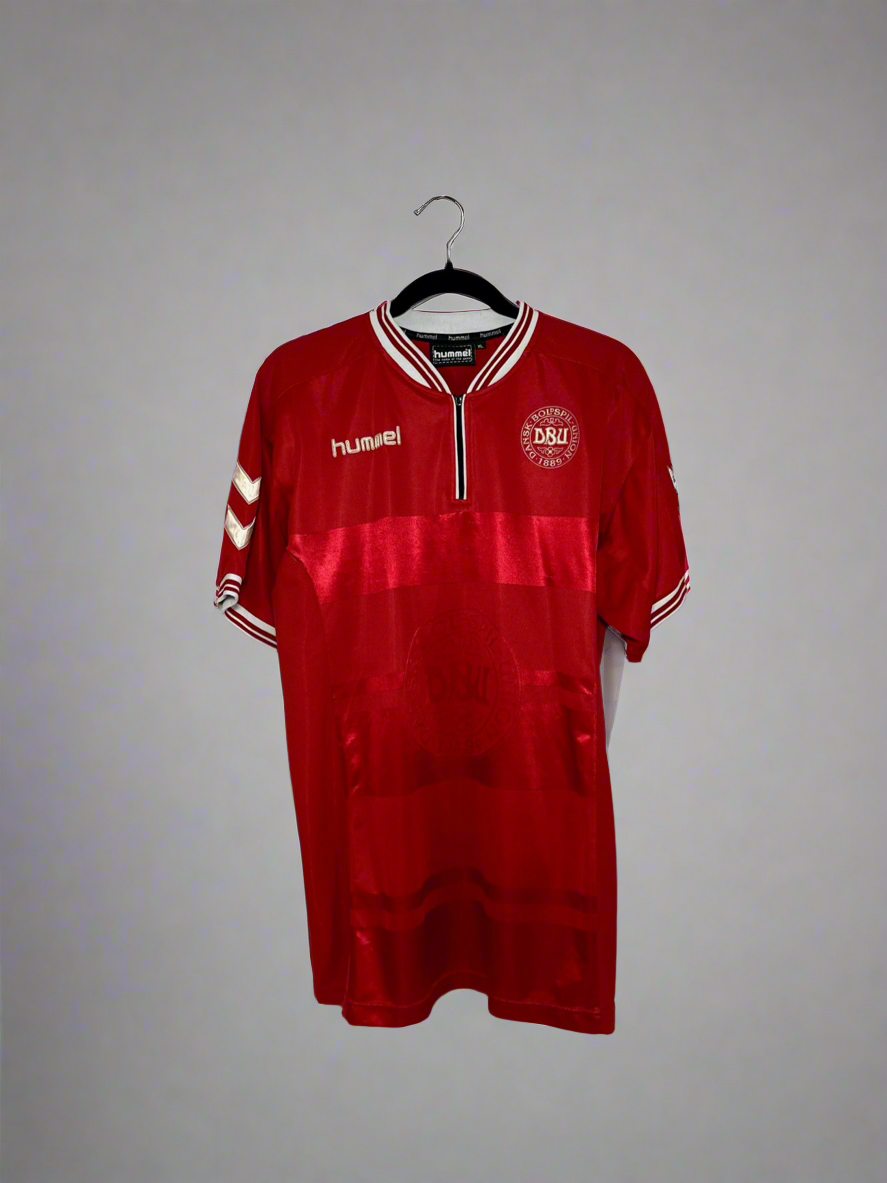 Denmark - Hummel - 2000/2001 - HOME Kit
