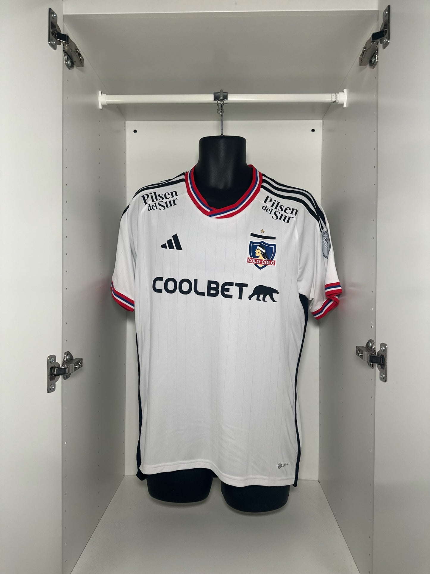Colo Colo Pavez #8 - adidas - 2023/2024 - HOME Kit