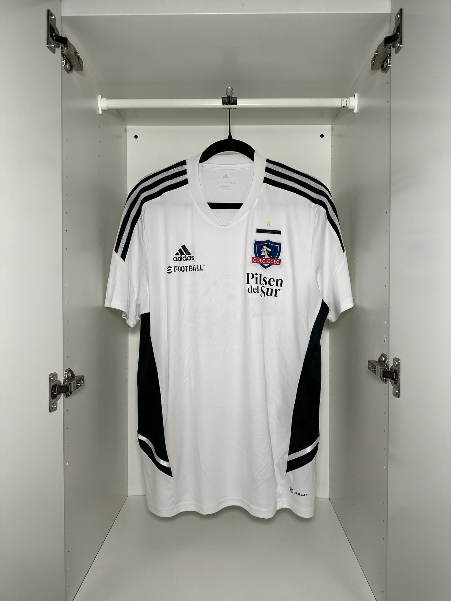 Colo-Colo - adidas - 2022/2023 - TRAINING Kit
