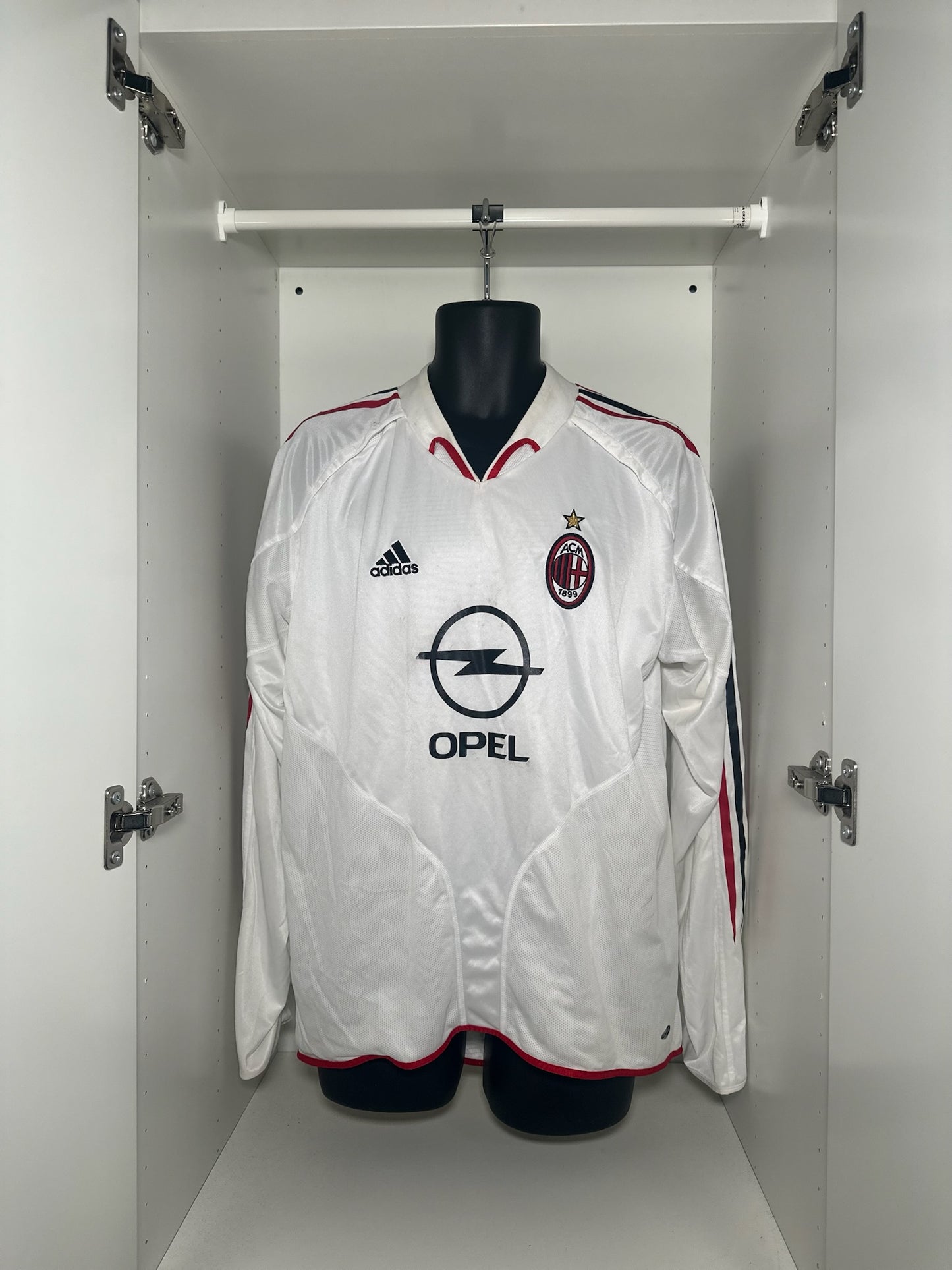 AC Milan #2 - adidas - 2004/2005 - AWAY "Primavera" Kit