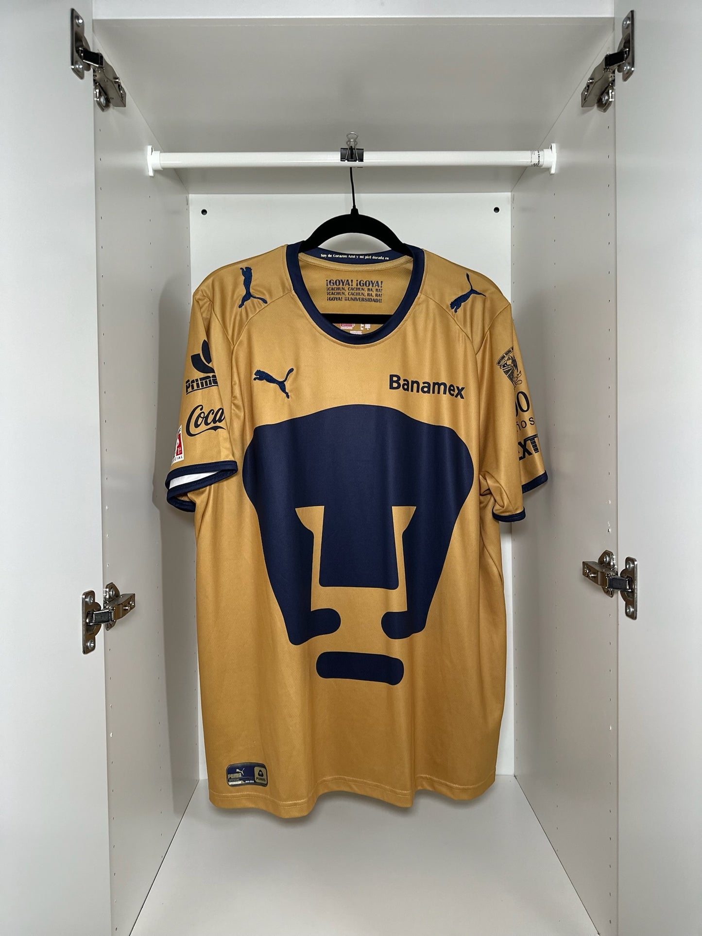 Pumas UNAM - Puma - 2009/2010 - THIRD Kit