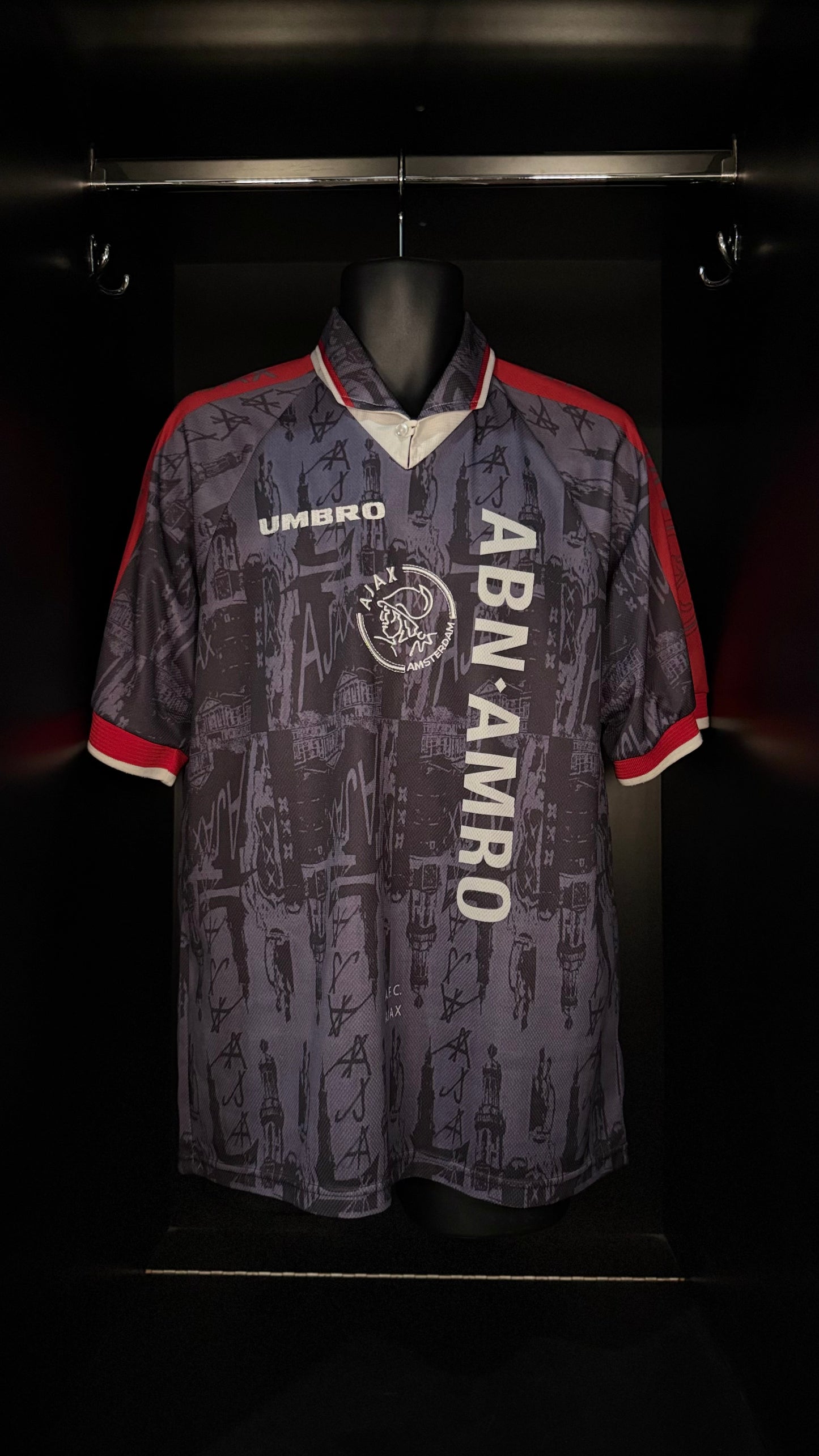 1996-1997 Ajax Kluivert AWAY Kit Soccer Jersey Football Shirt Umbro Large Authentic