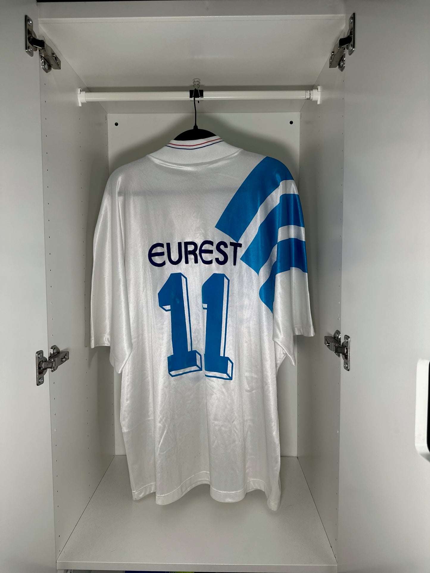 Olympique Marseille #11 - adidas - 1993/1994 - HOME "Didier Deschamps" Kit