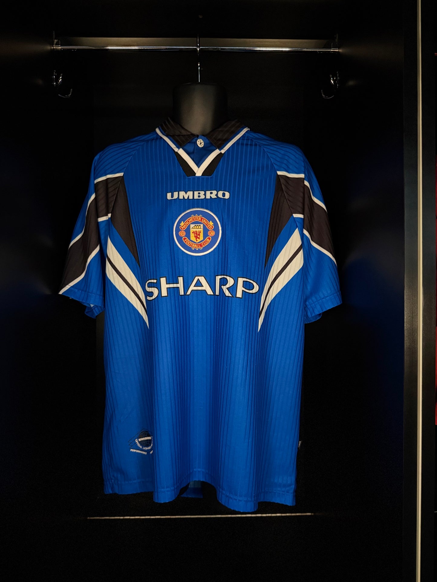 Manchester United Cantona #7 - Umbro - 1996/1998 - THIRD Kit