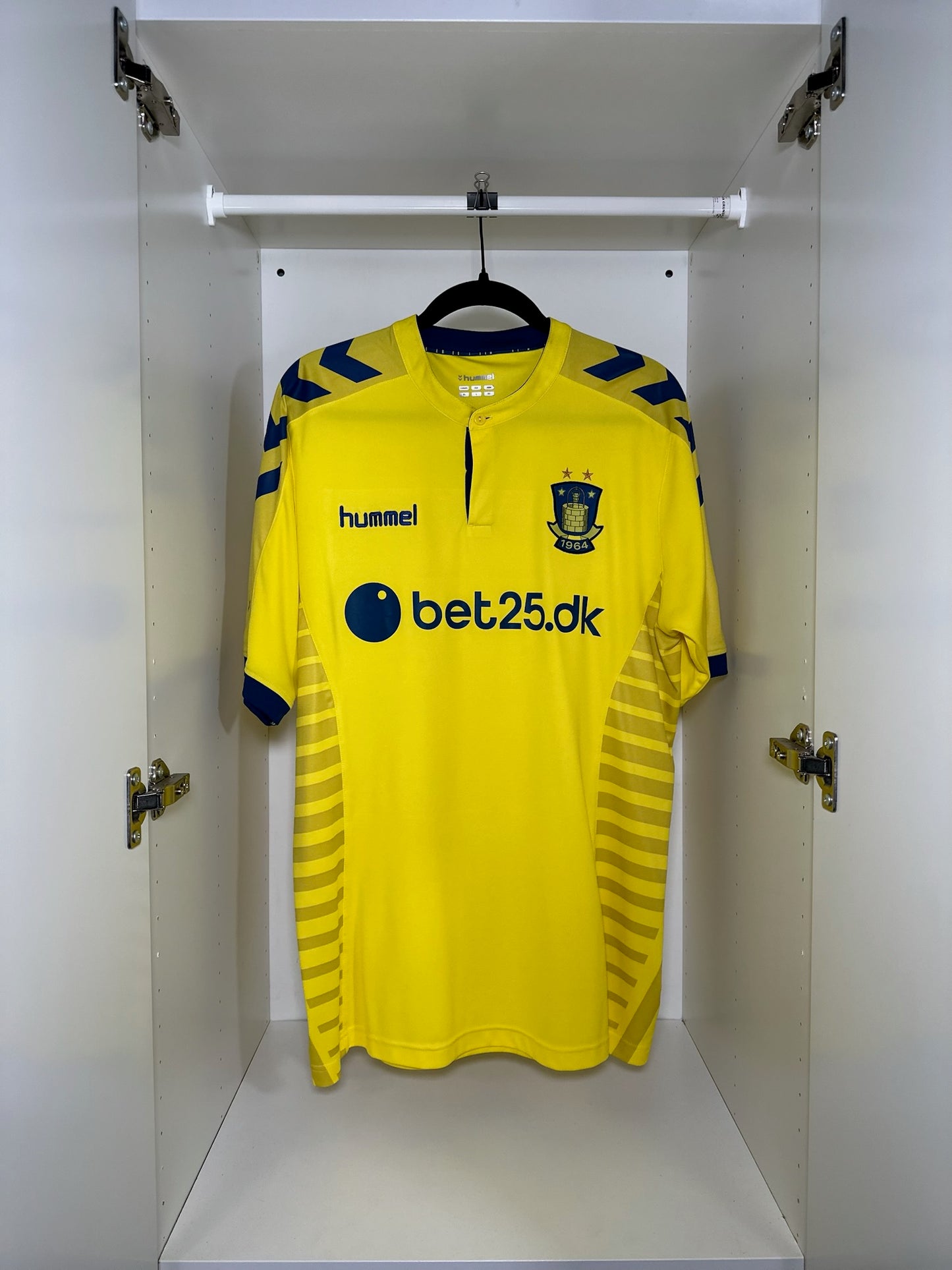 Brøndby IF - Hummel - 2015/2016 - HOME Kit