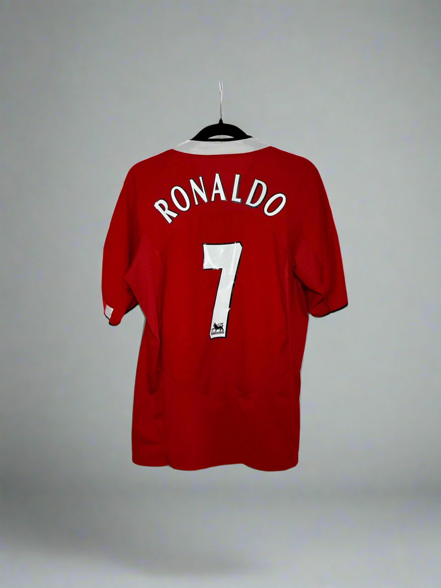 Manchester United Ronaldo #7 - Nike - 2004/2006 - HOME Kit
