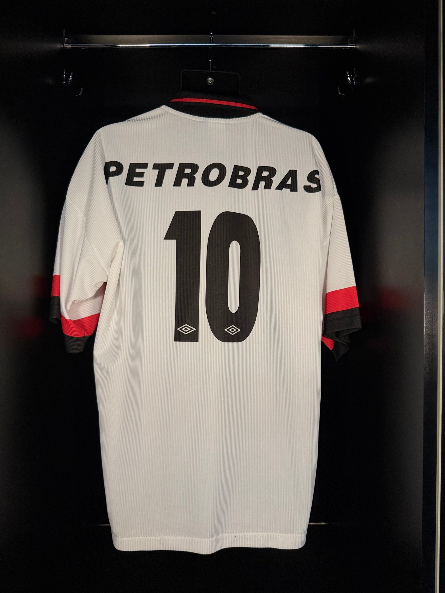 Flamengo #10 - Umbro - 1999/2000 - AWAY Kit