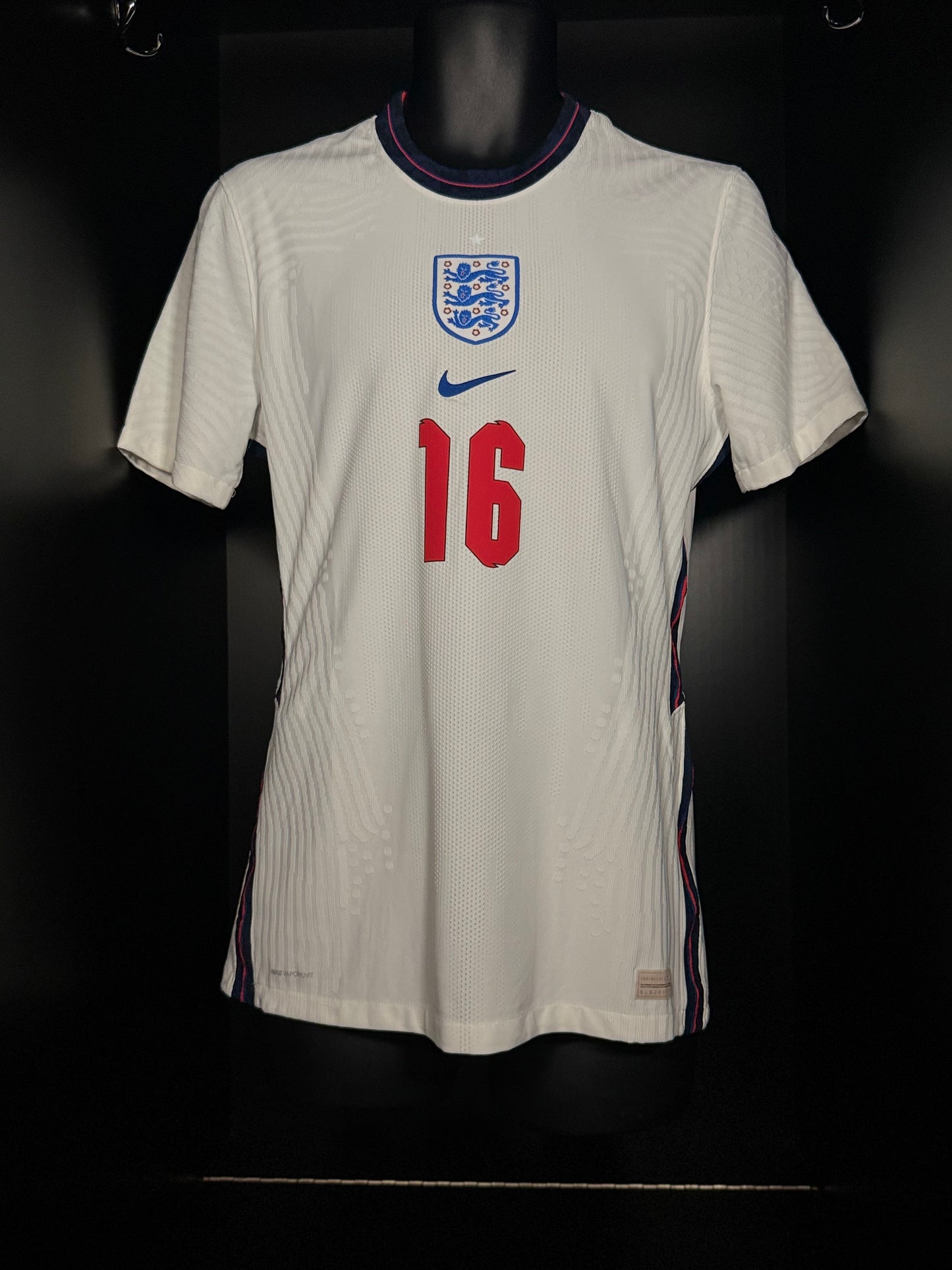 2020-2021 England HOME Kit Soccer Jersey Shirt Nike Medium Authentic