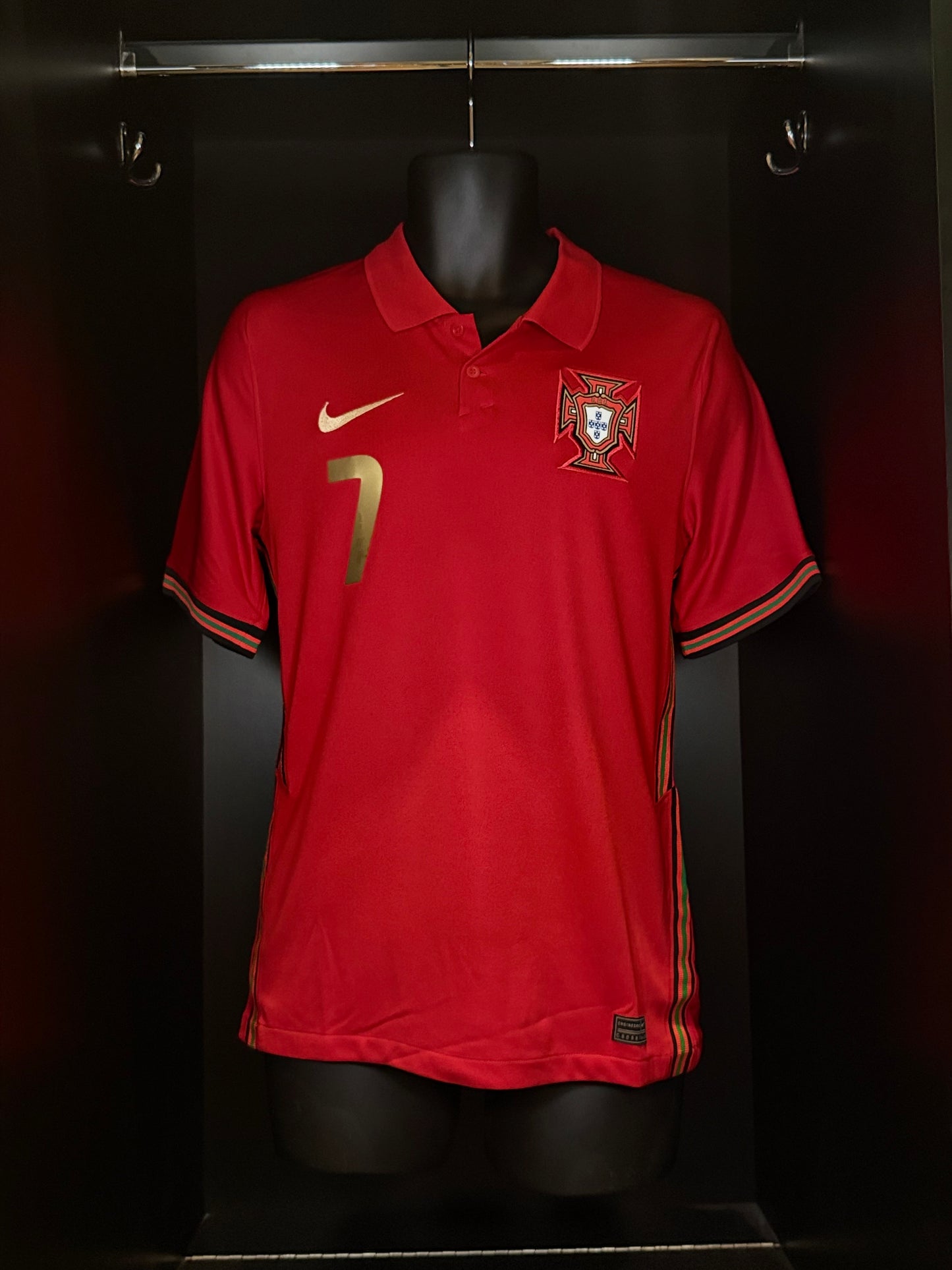2020-2021 Portugal Ronaldo HOME Kit Soccer Jersey Football Shirt Nike Small Authentic