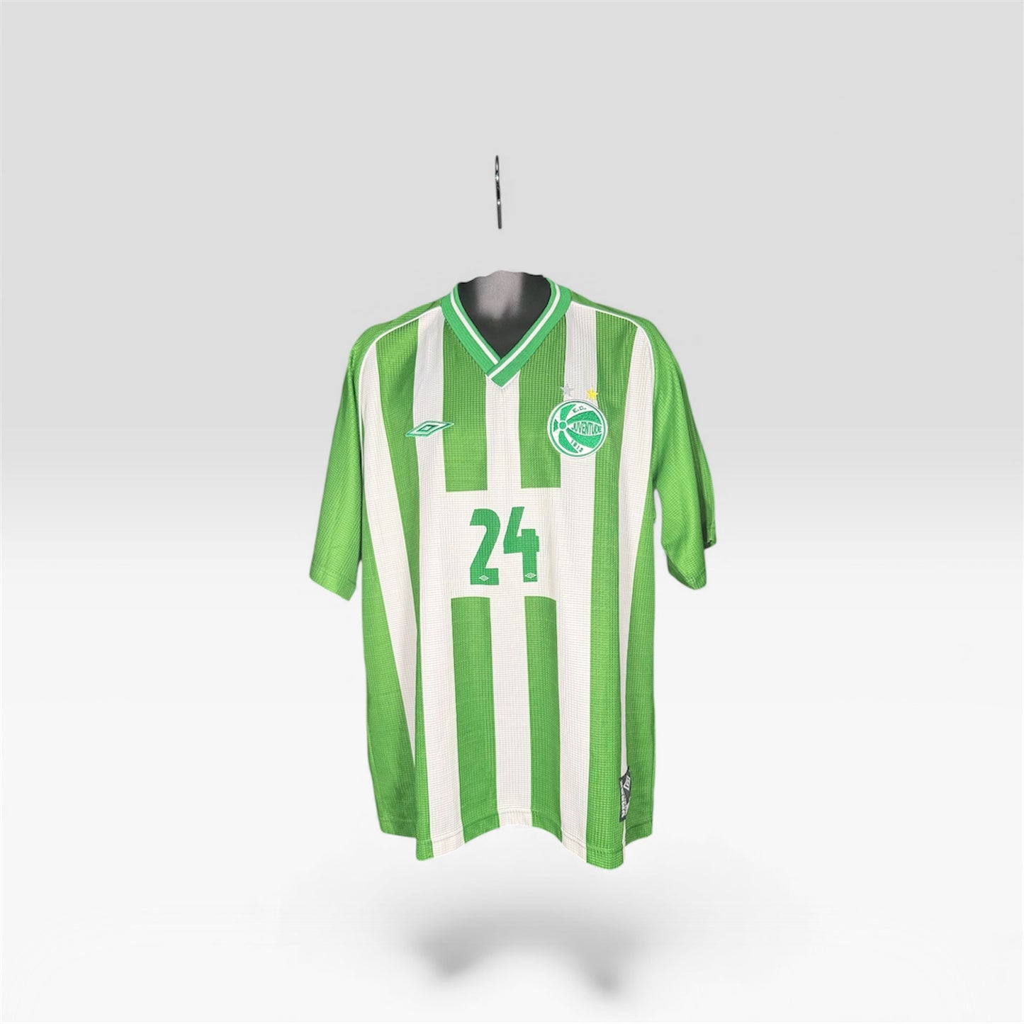 Juventude #24 - Umbro - 2000/2001 - HOME Kit