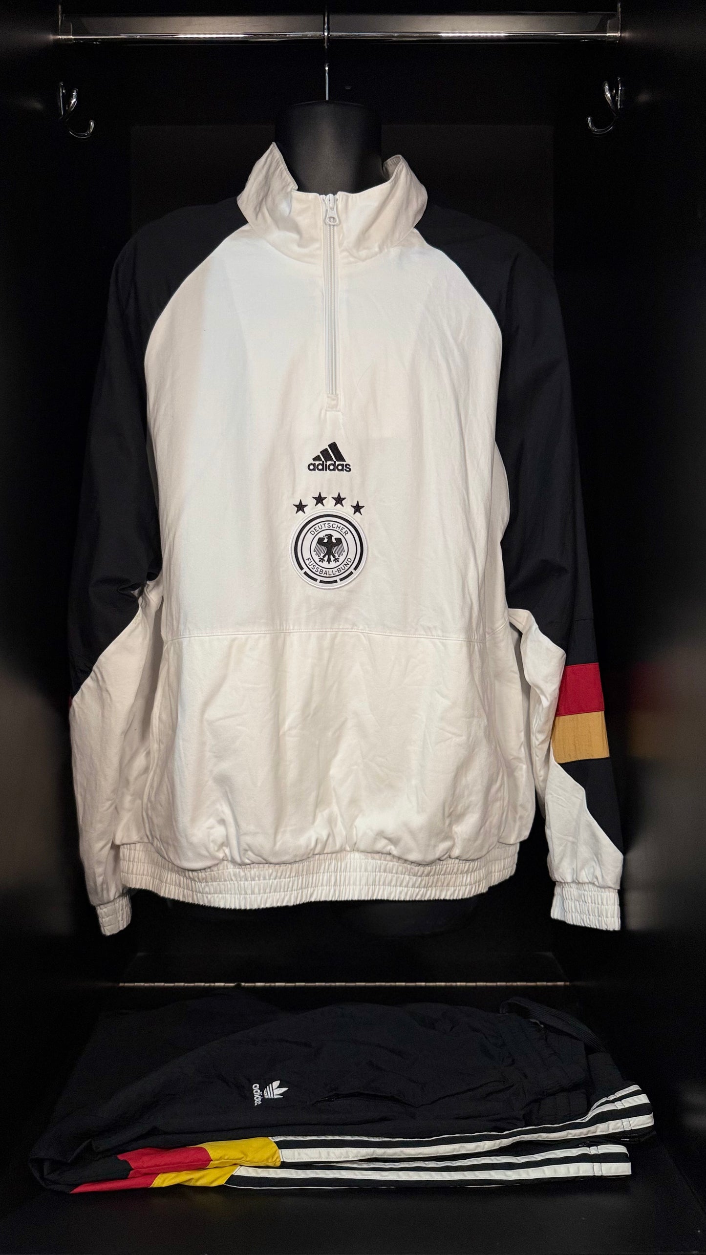 2022-2023 Germany ICON JACKET Soccer Jersey Football Shirt adidas Large Authentic