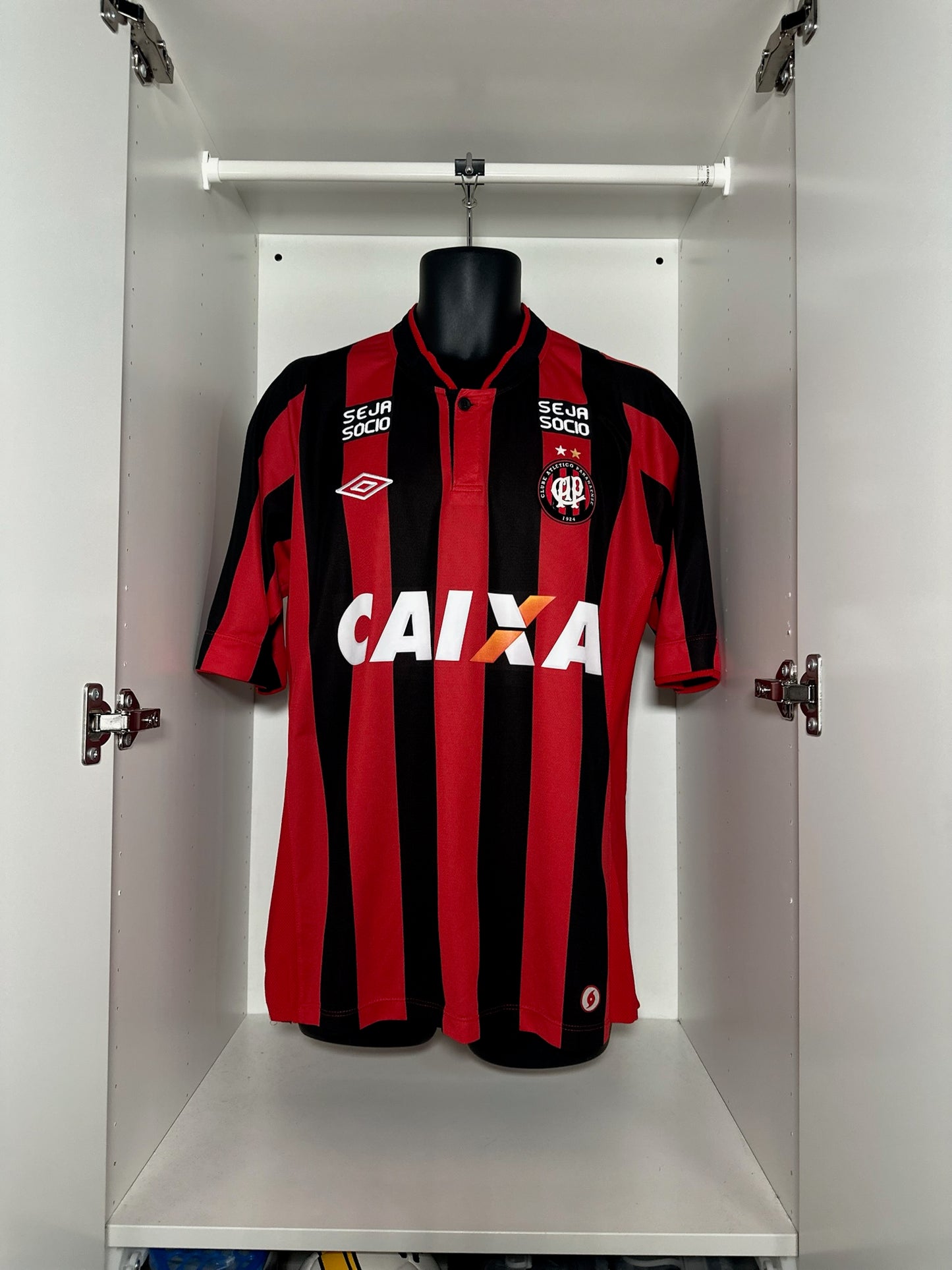 Athletico (PR) Paranaense Everton #22 - Umbro - 2013/2014 - HOME Kit
